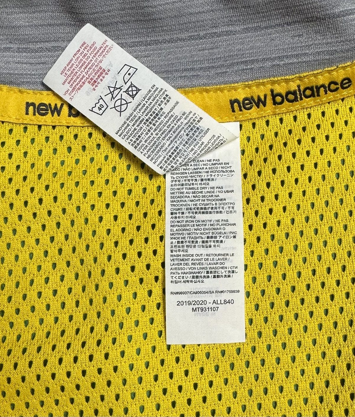 New Balance Celtic 2019 2020 Training Football Soccer Top New Balance Size US S / EU 44-46 / 1 - 12 Thumbnail