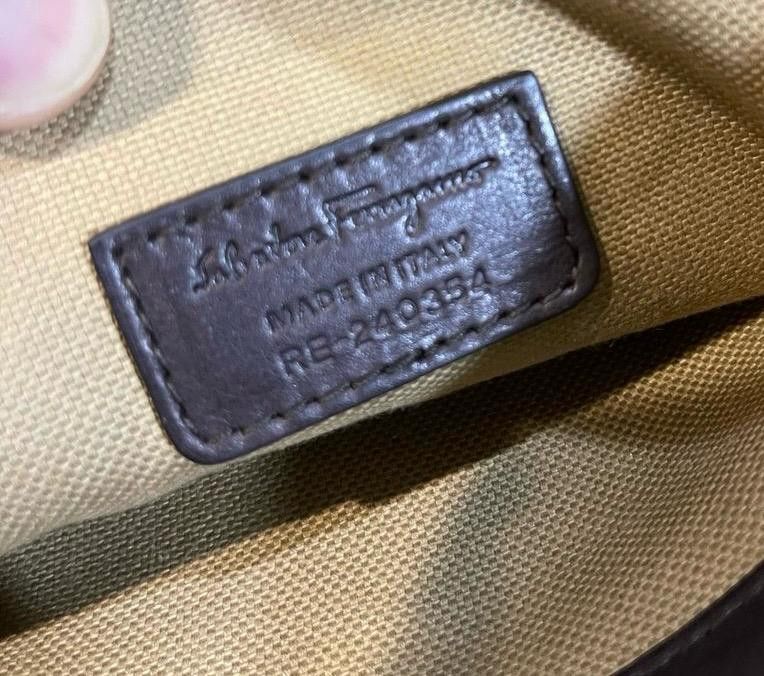 Designer SALVATORE FERRAGAMO MEN'S MONOGRAM CLUTCH BAG Size ONE SIZE - 11 Thumbnail