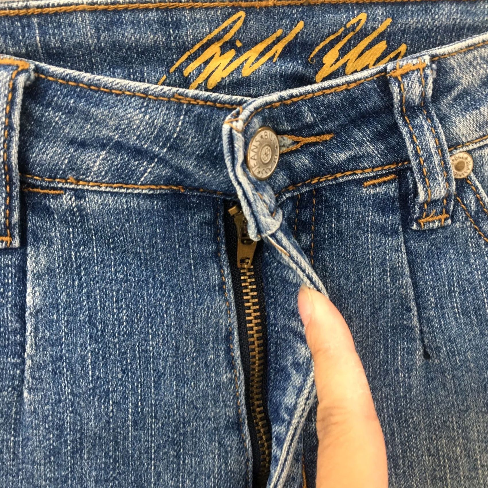 Bill Blass Bill Blass Jeans Womens 8 Bootcut Blue Denim Mid Rise Zip Stretch 5-Pocket Regular Pocketed Comfort Modern Classic Mens Womens Girls Boys Size 30" / US 8 / IT 44 - 4 Thumbnail