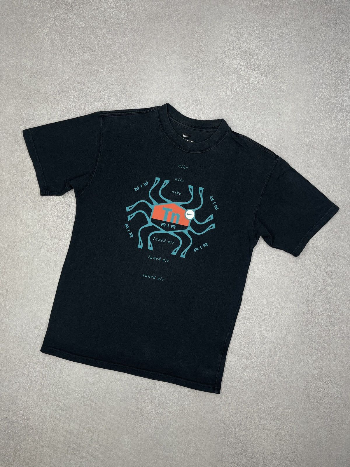 Nike Mens Nike Air Max TN Plus Black T Shirt Big Logo Y2K ACG Size US S / EU 44-46 / 1 - 1 Thumbnail
