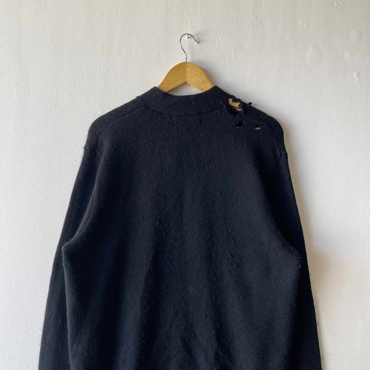Polo Ralph Lauren 90s Polo Sport Ralph Lauren'RL'Monogram Crest V-Neck Sweater Size US M / EU 48-50 / 2 - 6 Thumbnail