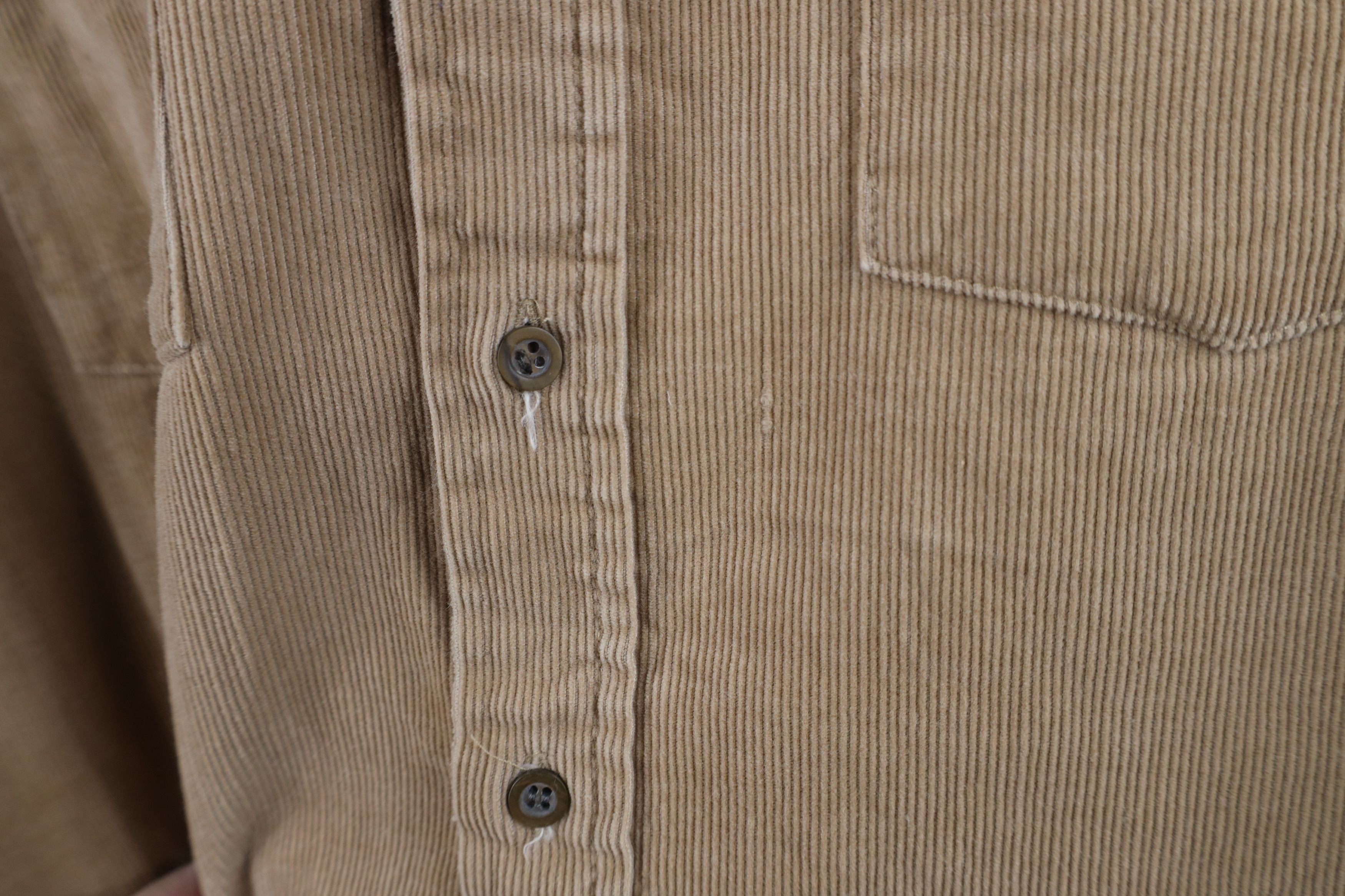 Vintage Vintage 90s Streetwear Corduroy Collared Button Shirt Beige Size US S / EU 44-46 / 1 - 5 Thumbnail