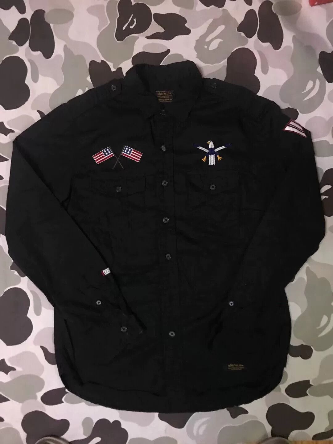 Bape Bape Black Shark Sweatshirt Pullover Size US M / EU 48-50 / 2 - 1 Thumbnail
