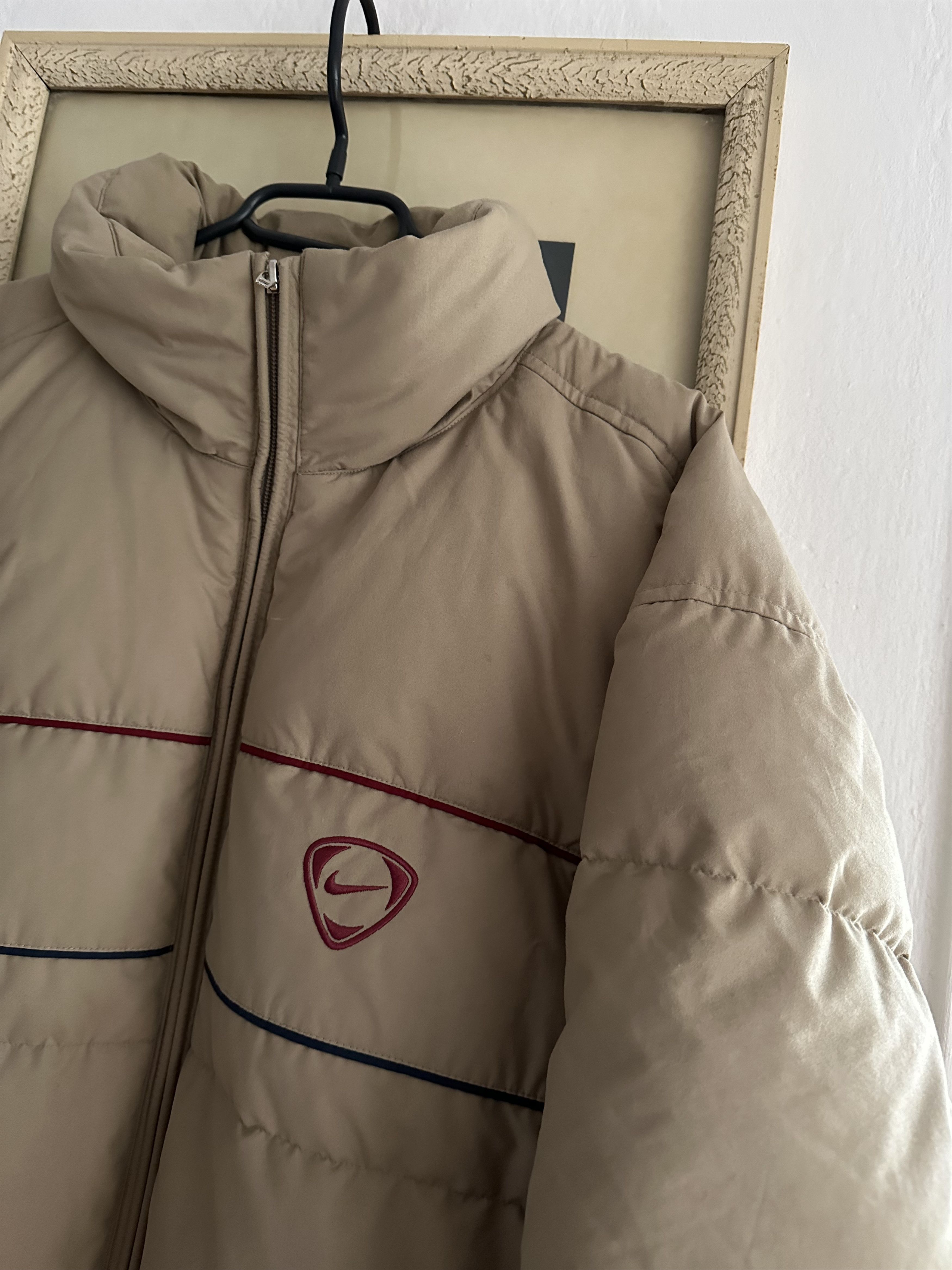 Nike Rare Vintage Nike Puffer Jacket Rare Hype Swoosh Size US XXL / EU 58 / 5 - 3 Thumbnail