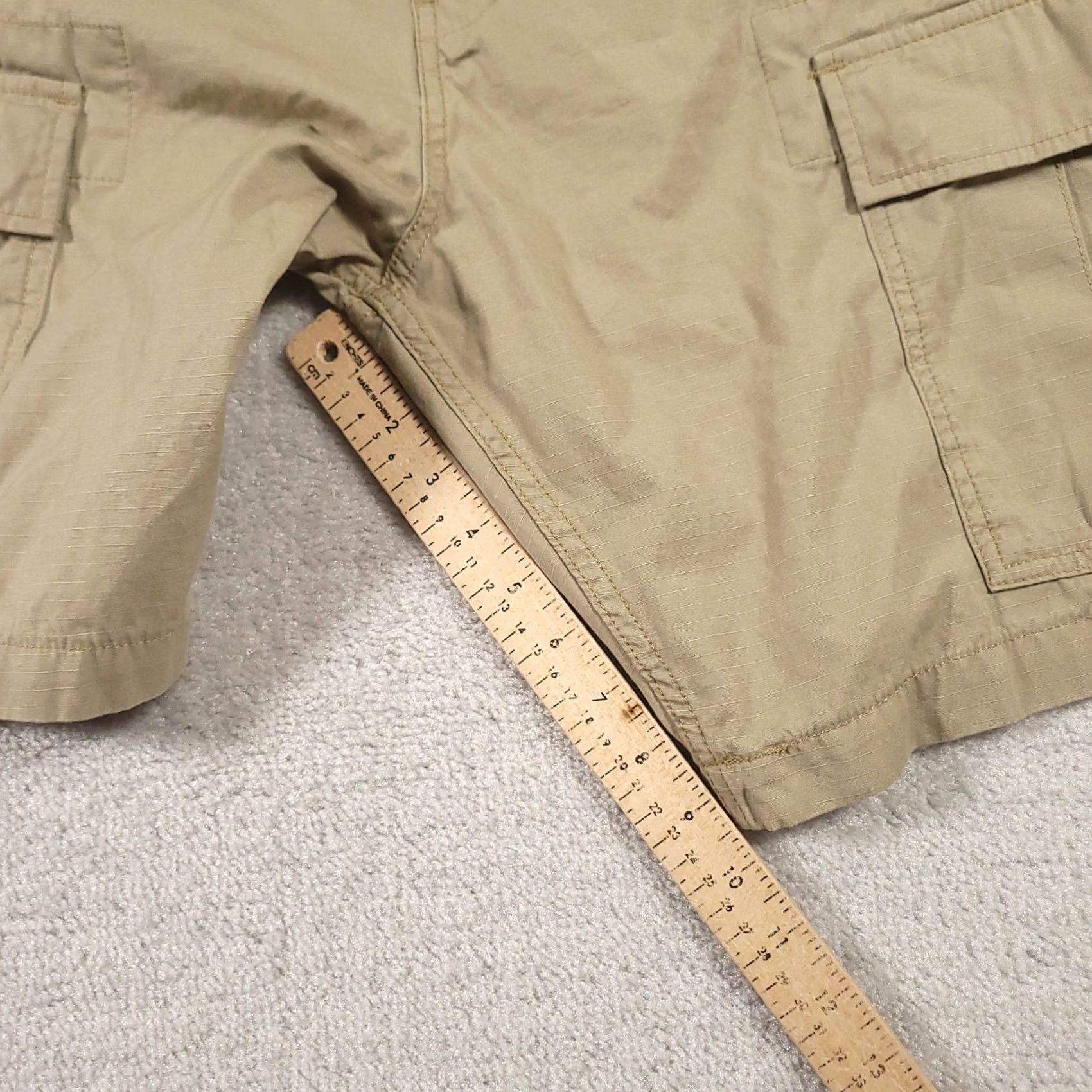 Levi's Levi's Cargo Shorts 31x9" Khaki Ripstop Mens Flat Front Pockets 9" Inseam Beige Cotton Vintage? No Size US 32 / EU 48 - 5 Thumbnail