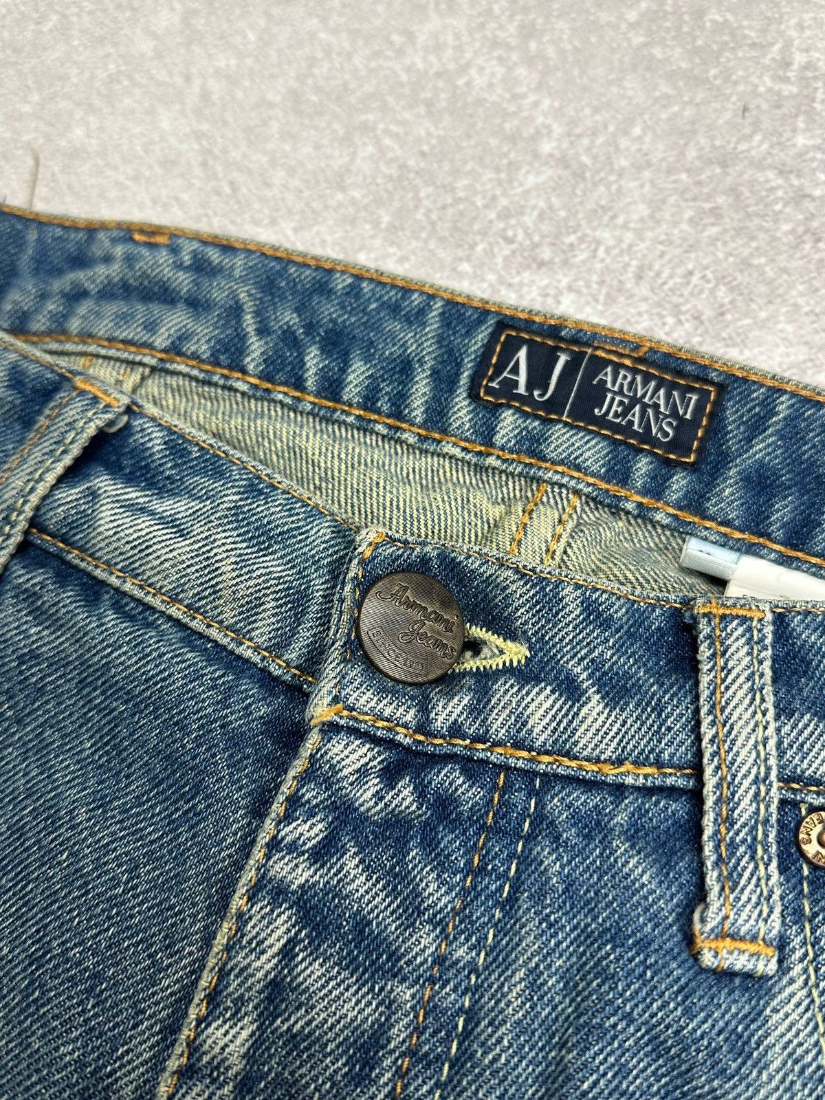 Emporio Armani Vintage Armani Metal Logo Baggy Denim Jeans Pants Rare 33 Size US 33 - 7 Thumbnail
