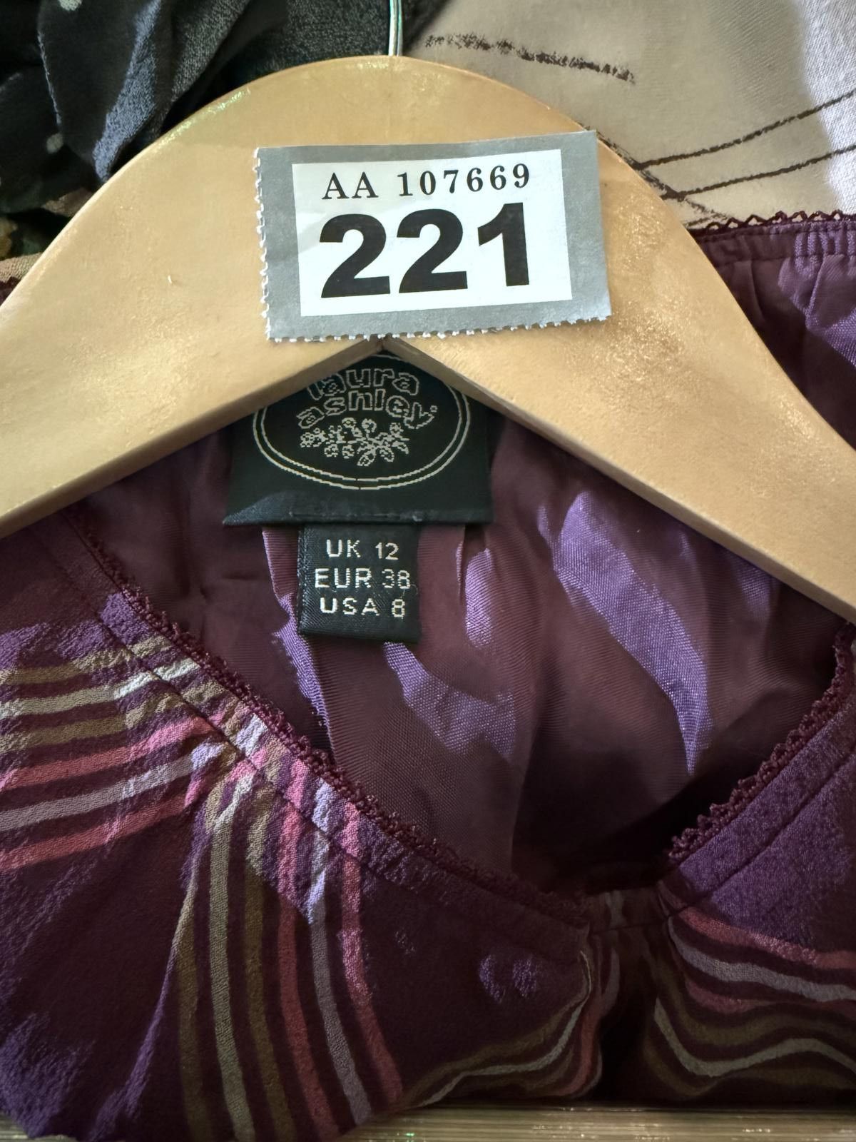Other Laura Ashley Women's Purple Checkered Skirt UK 12 EUR 38 USA Size 34" / US 12 / IT 48 - 2 Thumbnail