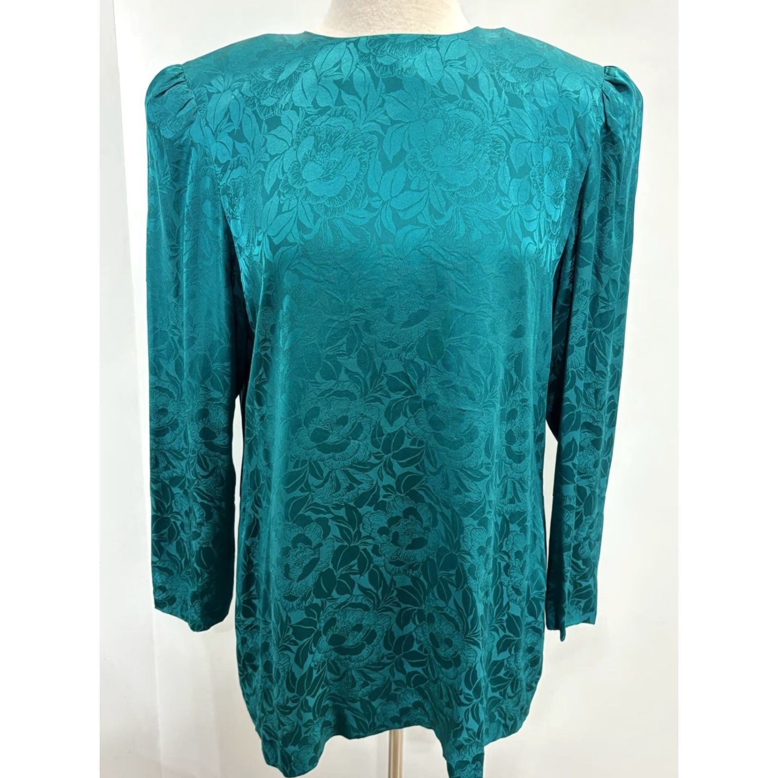 Vintage VINTAGE Silk Studio 2 Pc Skirt Set Outfit Women's 18 Plus Green Silk Shirt Tiered Skirt 1980s Cocktail Mens? Womens Size XXL / US 16-18 / IT 52-54 - 2 Thumbnail
