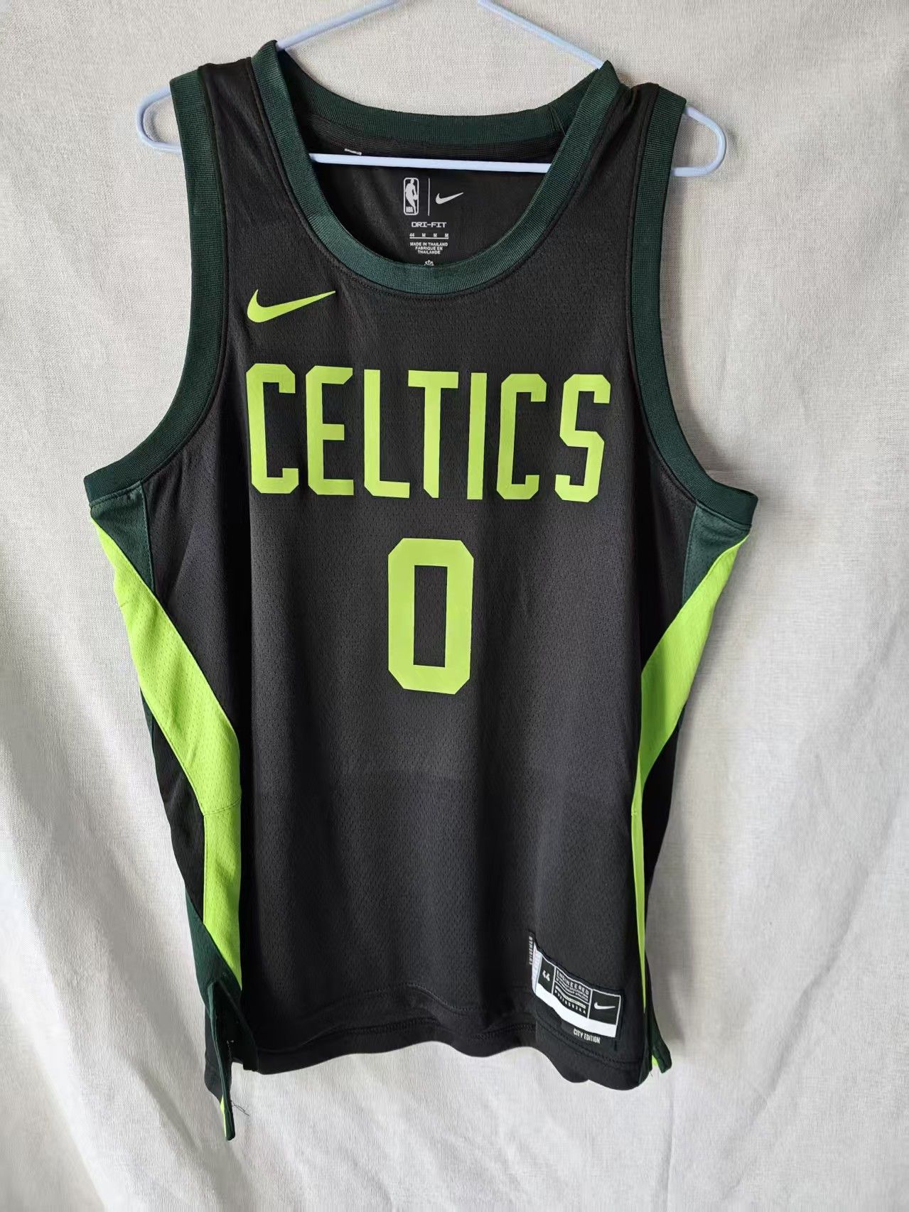 NBA Boston Celtics #0 Jayson Tatum Jersey Size US M / EU 48-50 / 2 - 1 Thumbnail