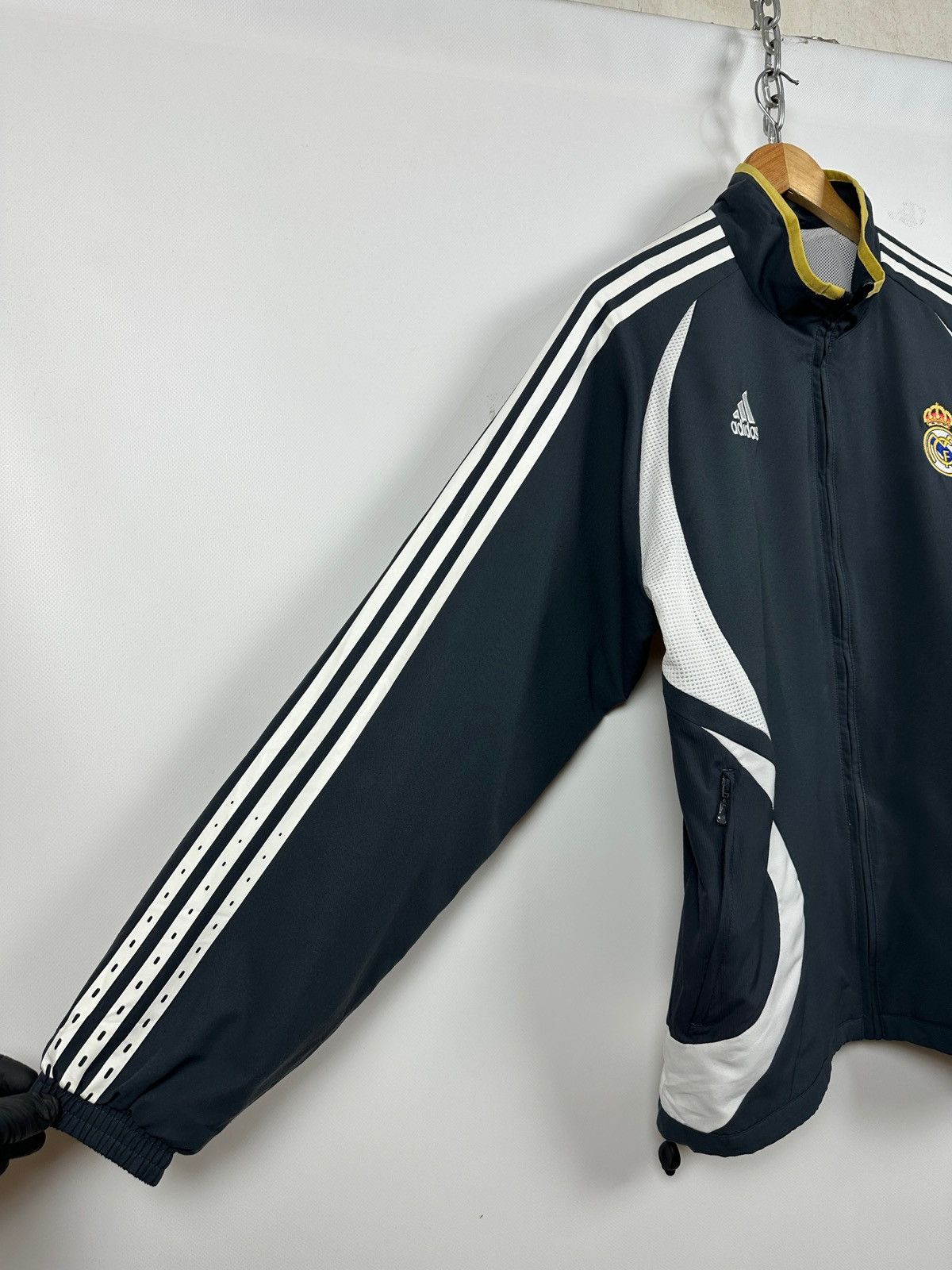 Adidas 2006/07 Adidas Real Madrid Presentation Formation Jacket Size US S / EU 44-46 / 1 - 10 Thumbnail