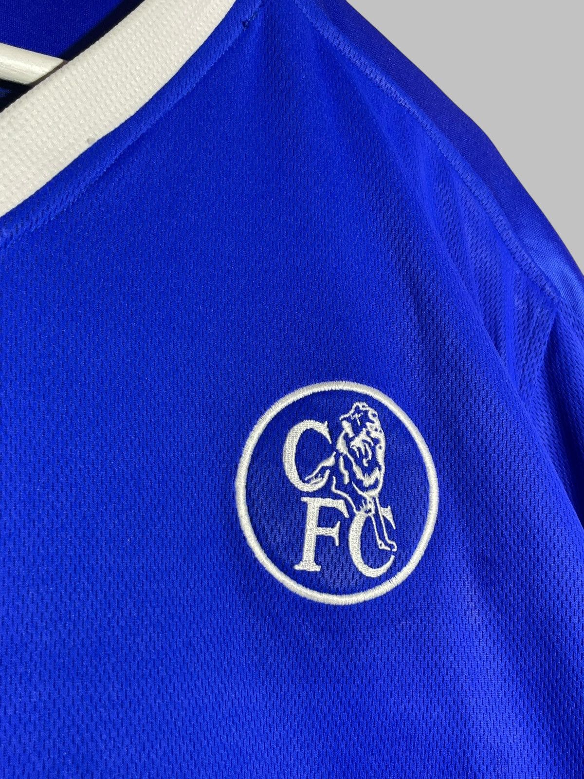 Umbro × Vintage Chelsea FC Umbro 2003/05 Home Vintage Revisable Jersey Size US XL / EU 56 / 4 - 4 Thumbnail