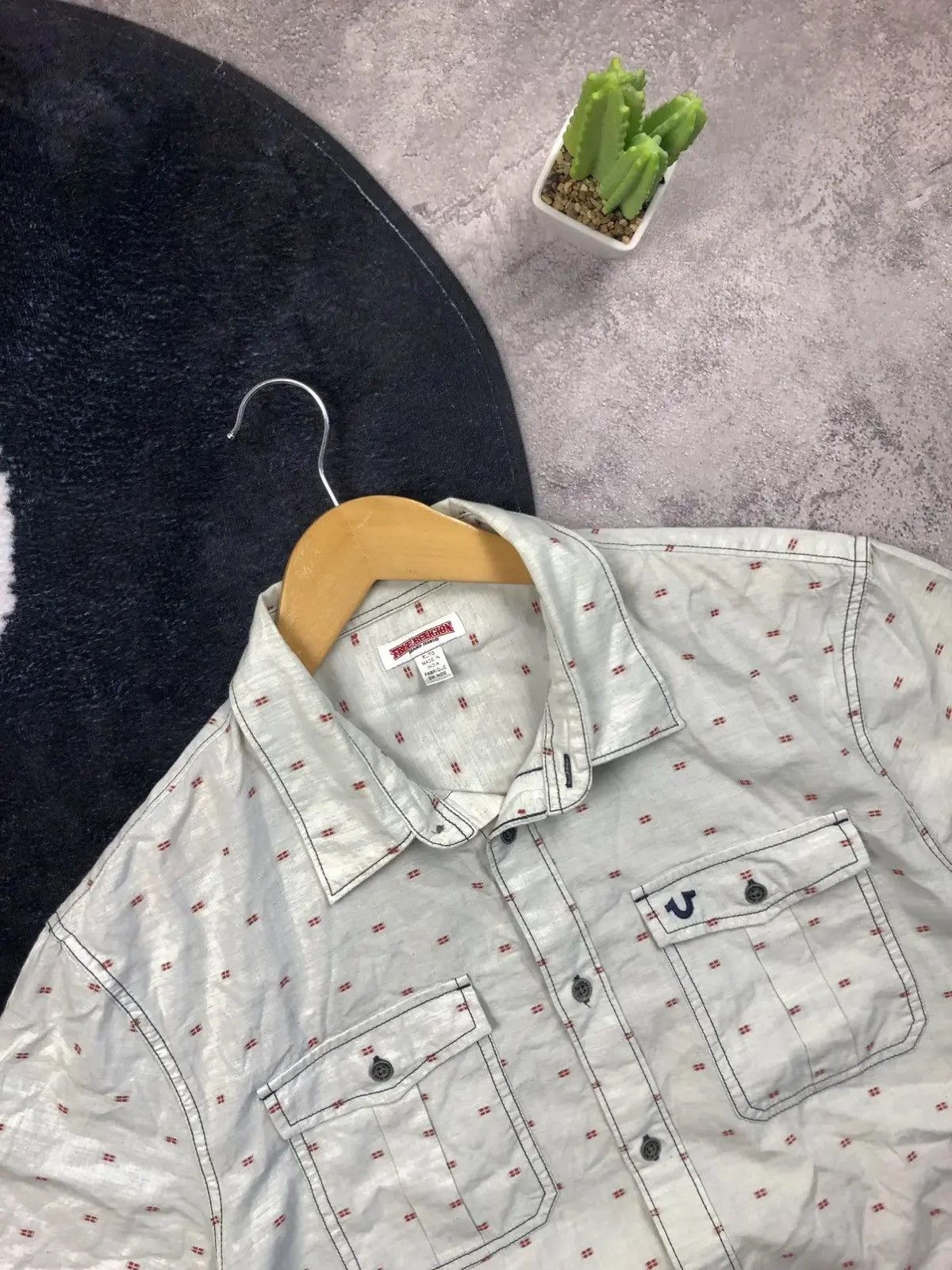 True Religion TRUE RELIGION Vintage Tennis Shirt Streetwear Monogram Rare Size US XL / EU 56 / 4 - 4 Thumbnail