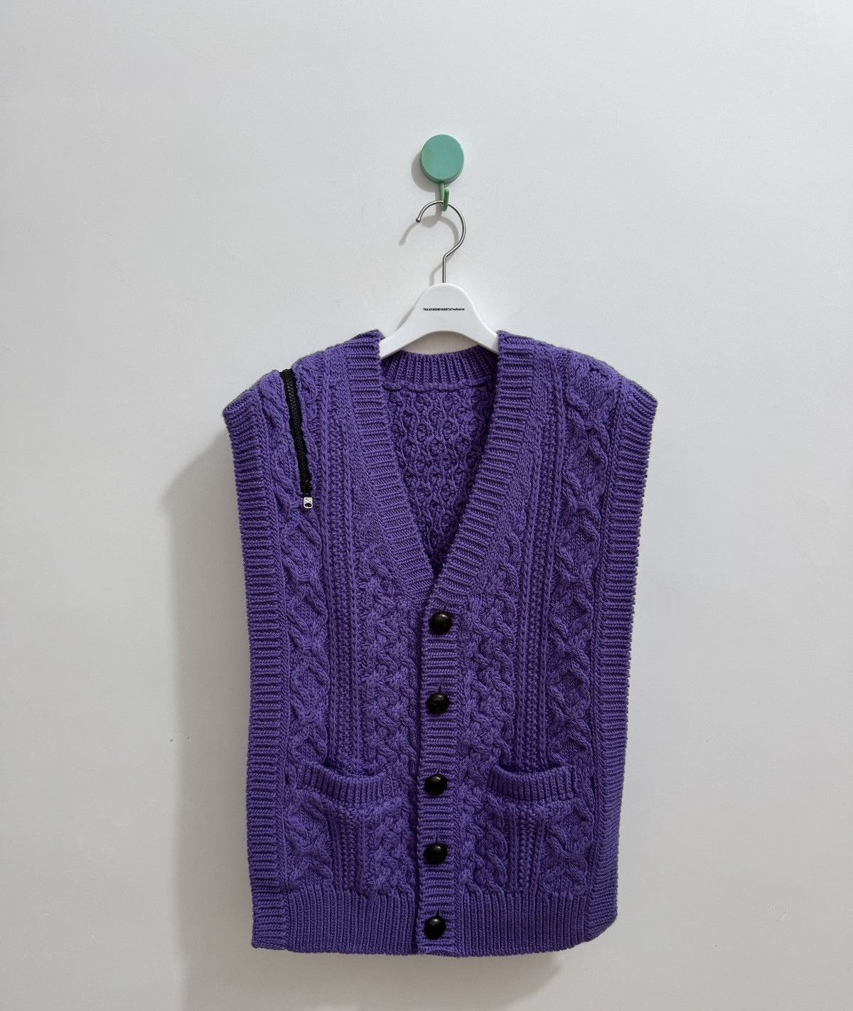 Takahiromiyashita The Soloist. TAKAHIROMIYASHITA THE SOLOIST Takahiro Miyashita Knit Vest Size US L / EU 52-54 / 3 - 1 Thumbnail