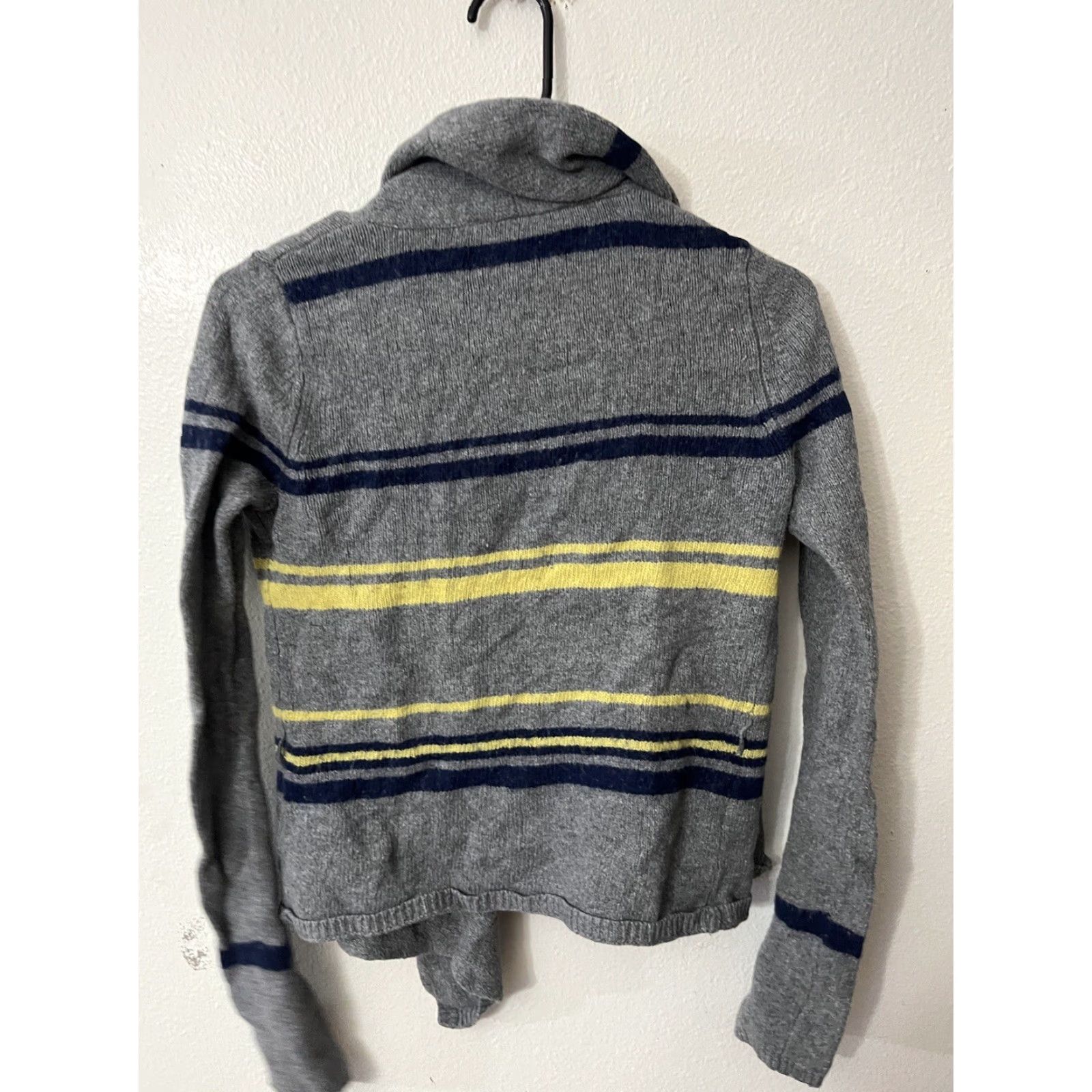 Bcbgmaxazria BCBGMAXAZRIA Cardigan Women Open Front Long Sleeve Gray Striped Size S Knit Sweater Size S / US 4 / IT 40 - 3 Thumbnail