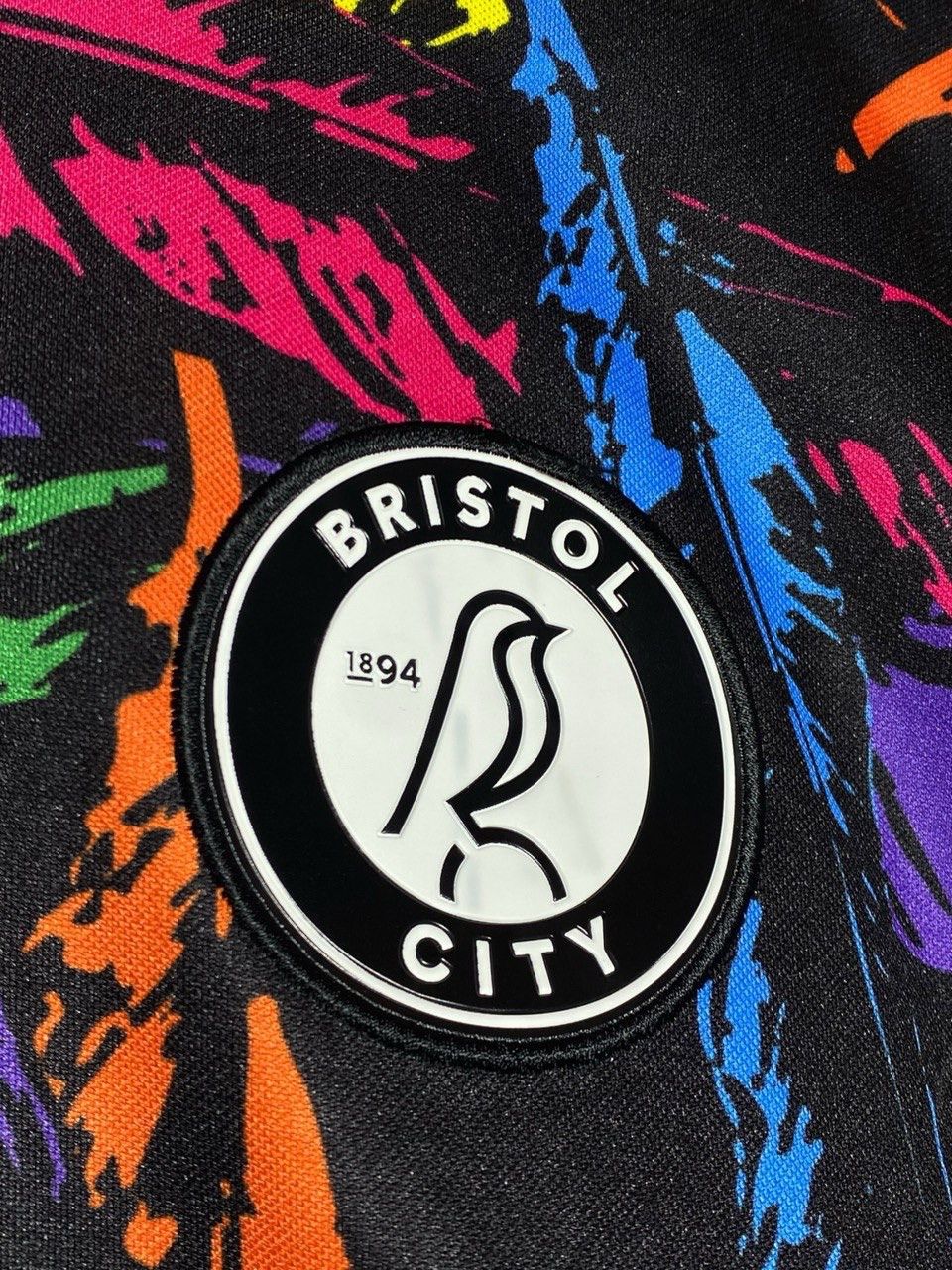 O'Neills Oneills Bristol City 2023/24 Goalkeeper Home Shirt Size US XXL / EU 58 / 5 - 6 Thumbnail