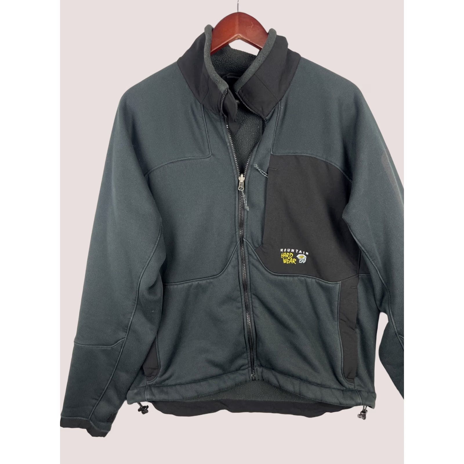 Mountain Hardwear VINTAGE Mountain Hardwear Jacket Mens Large Black Soft Shell Fleece Zip Up Size US L / EU 52-54 / 3 - 1 Thumbnail