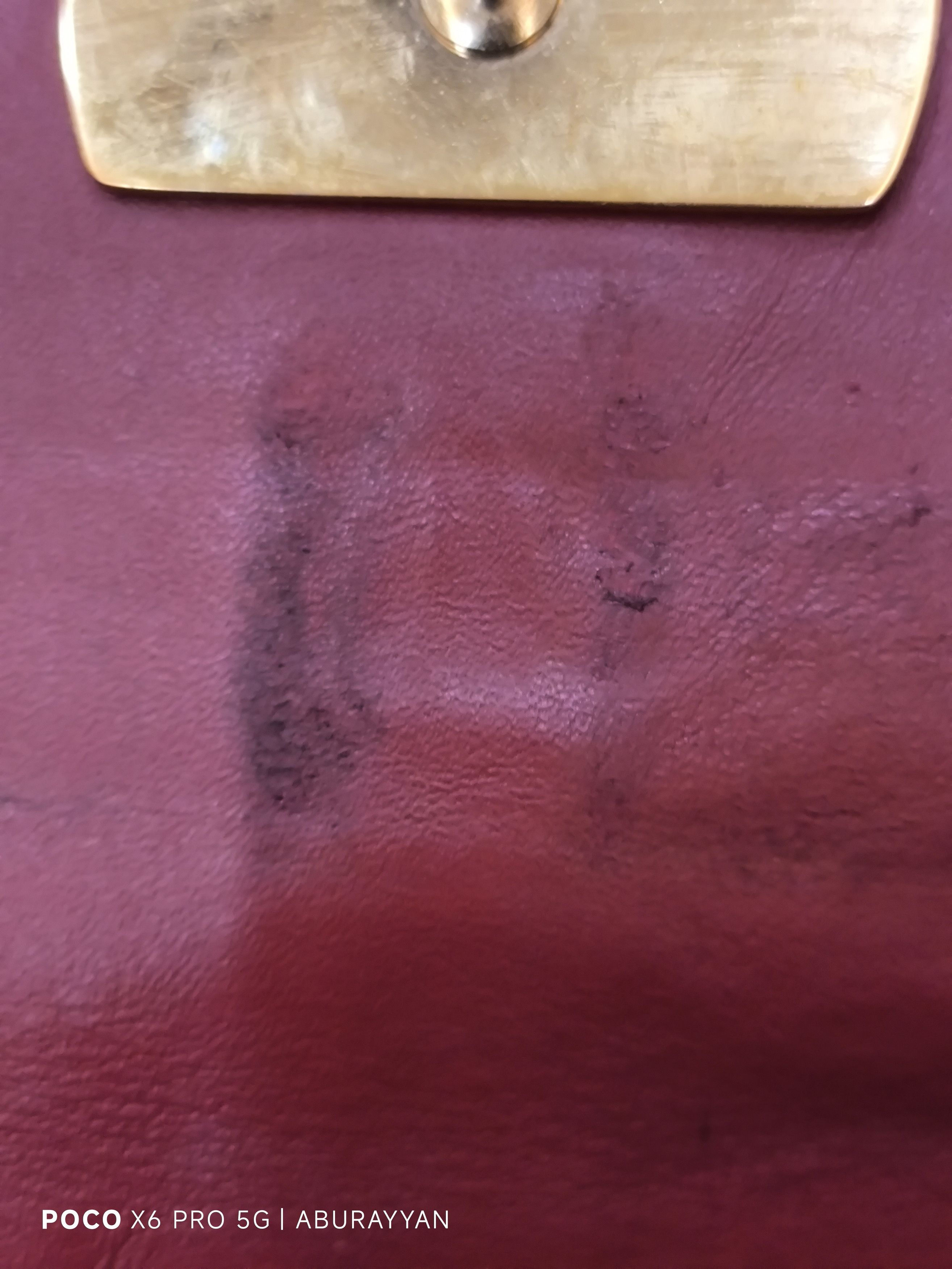 Louis Vuitton Louis Vuitton Suhali Zippered Long Wallet in Tanami Red Size ONE SIZE - 12 Thumbnail