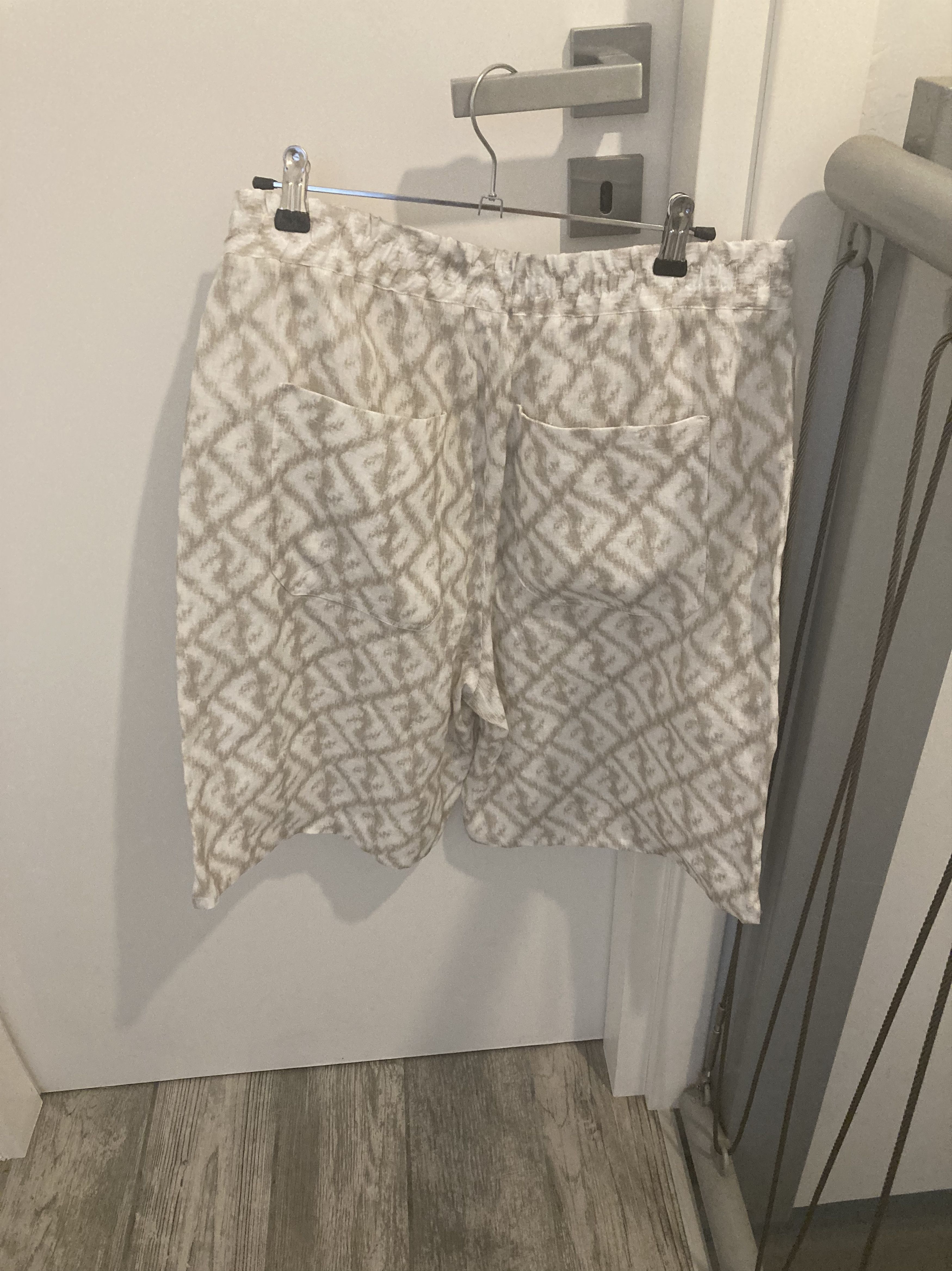 Fendi Fendi monogram shorts 100% linen Size US 32 / EU 48 - 3 Thumbnail