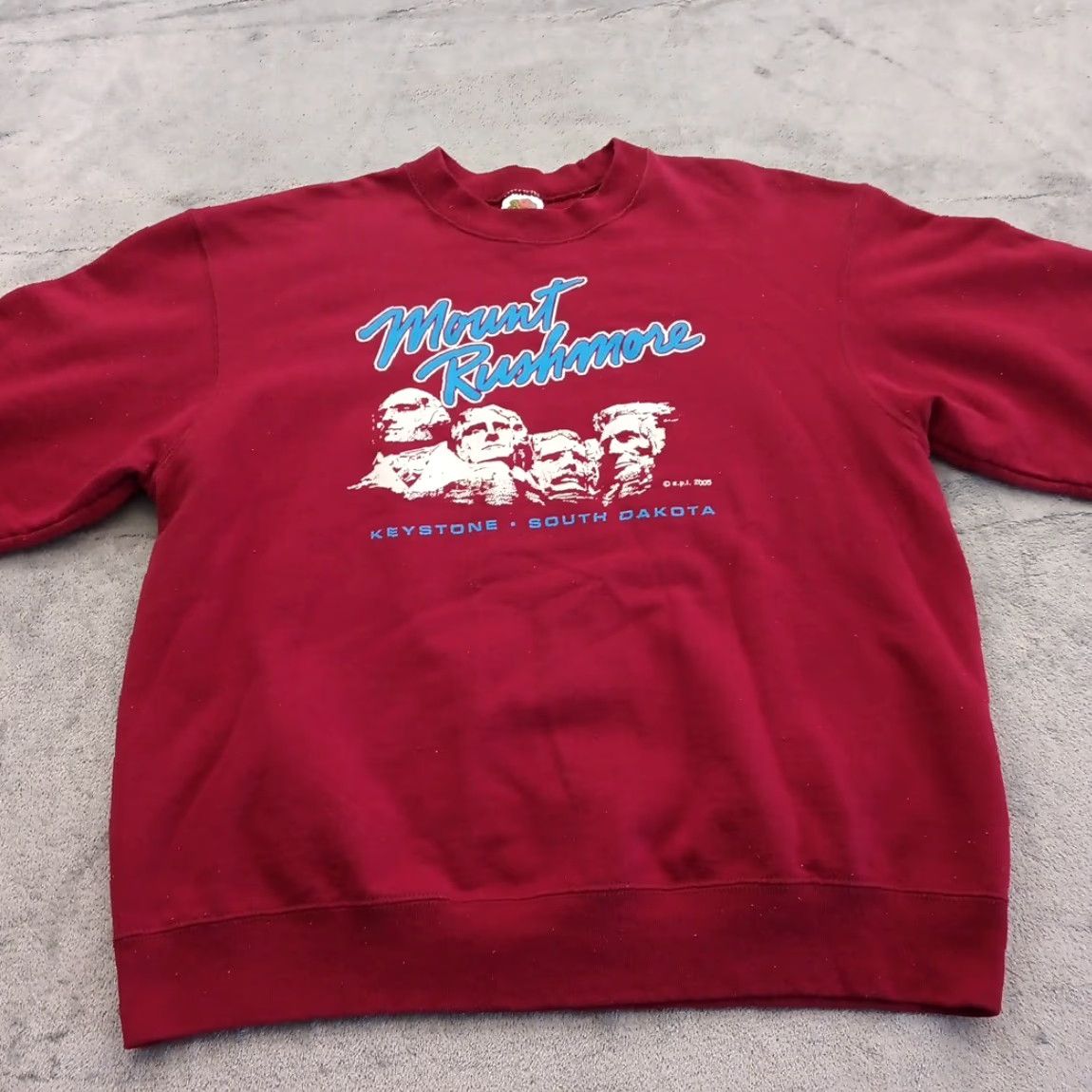Fruit Of The Loom VINTAGE Fruit of the Loom Sweatshirt Mens Large Red Long Sleeve Pullover 2005 Crew Neck Cotton Blend Fleece Size US L / EU 52-54 / 3 - 5 Thumbnail