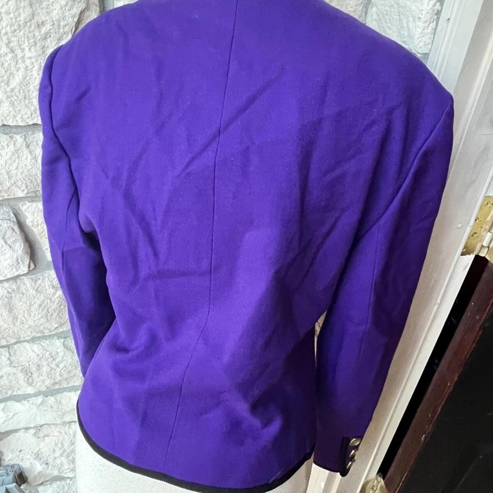Jaeger Vintage Jaeger Purple Wool To Fit Blazer medium Size M / US 6-8 / IT 42-44 - 2 Thumbnail