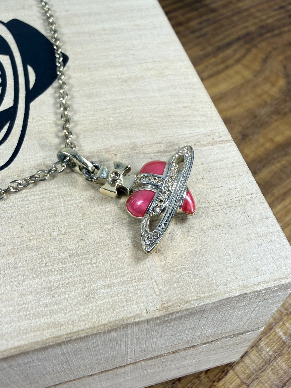 Vivienne Westwood Vivienne Westwood Diamante Heart Pendant Necklace Red Size ONE SIZE - 8 Thumbnail
