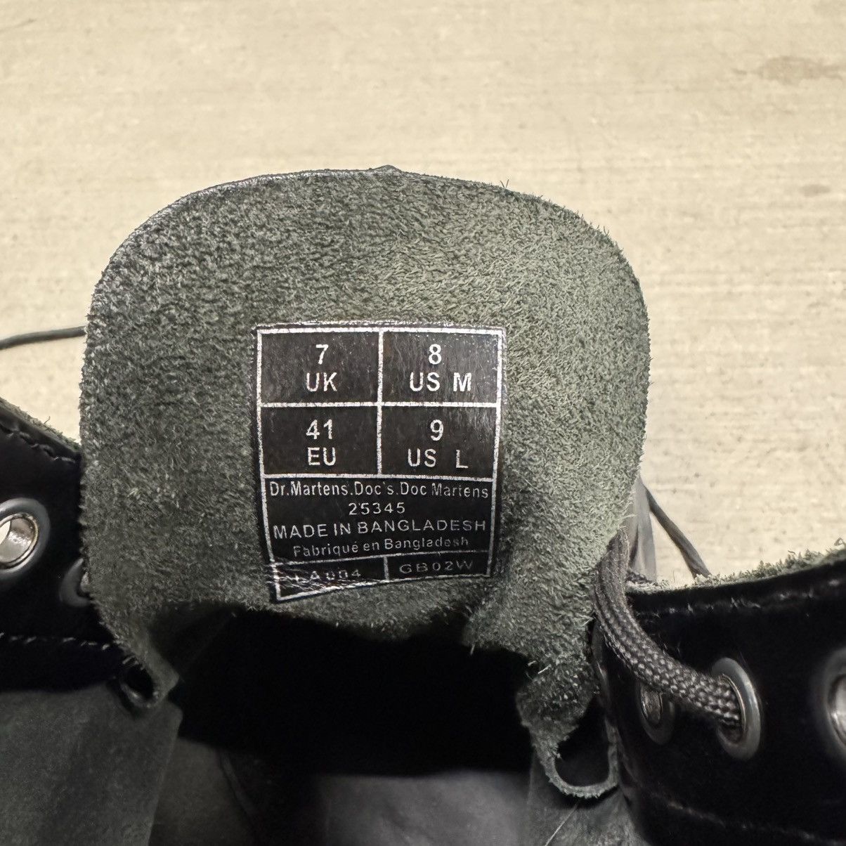 Dr. Martens Dr. Martens Jaden Platform Boot Size US 8 / EU 41 - 8 Thumbnail