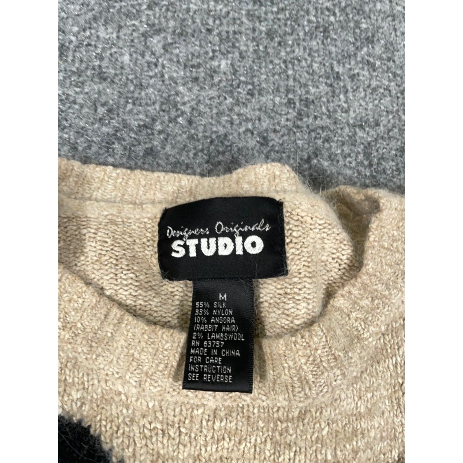 Etro Retro Leopard Abstract Pattern Silk Sweater Women's Medium Beige Angora Wool Size M / US 6-8 / IT 42-44 - 3 Thumbnail
