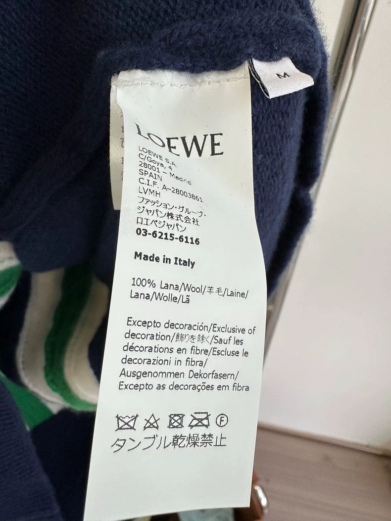 Loewe LOEWE A wool sweater Size M / US 6-8 / IT 42-44 - 3 Thumbnail