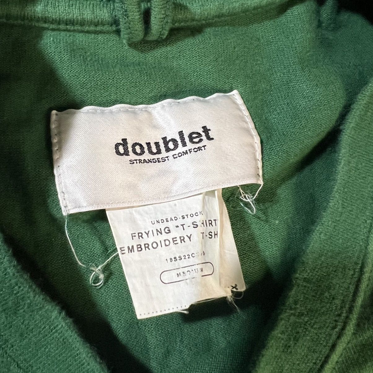Doublet × Japanese Brand Doublet Frying Fringed Embroidered Green T-Shirt Size US M / EU 48-50 / 2 - 5 Thumbnail