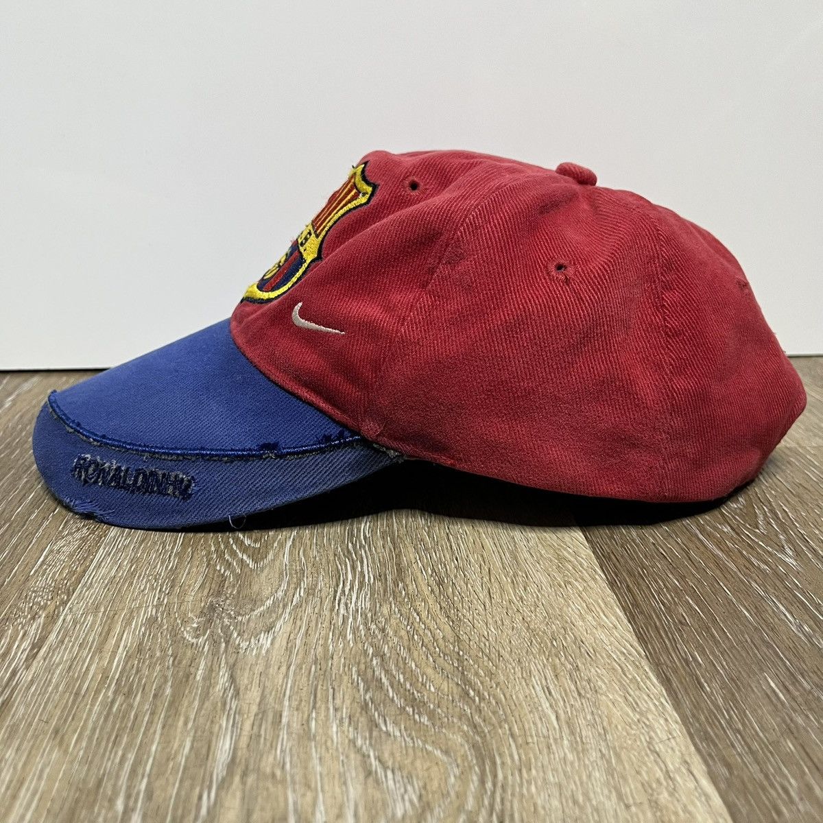 Nike × Vintage 00s ronaldinho barcelona hat Size ONE SIZE - 3 Thumbnail