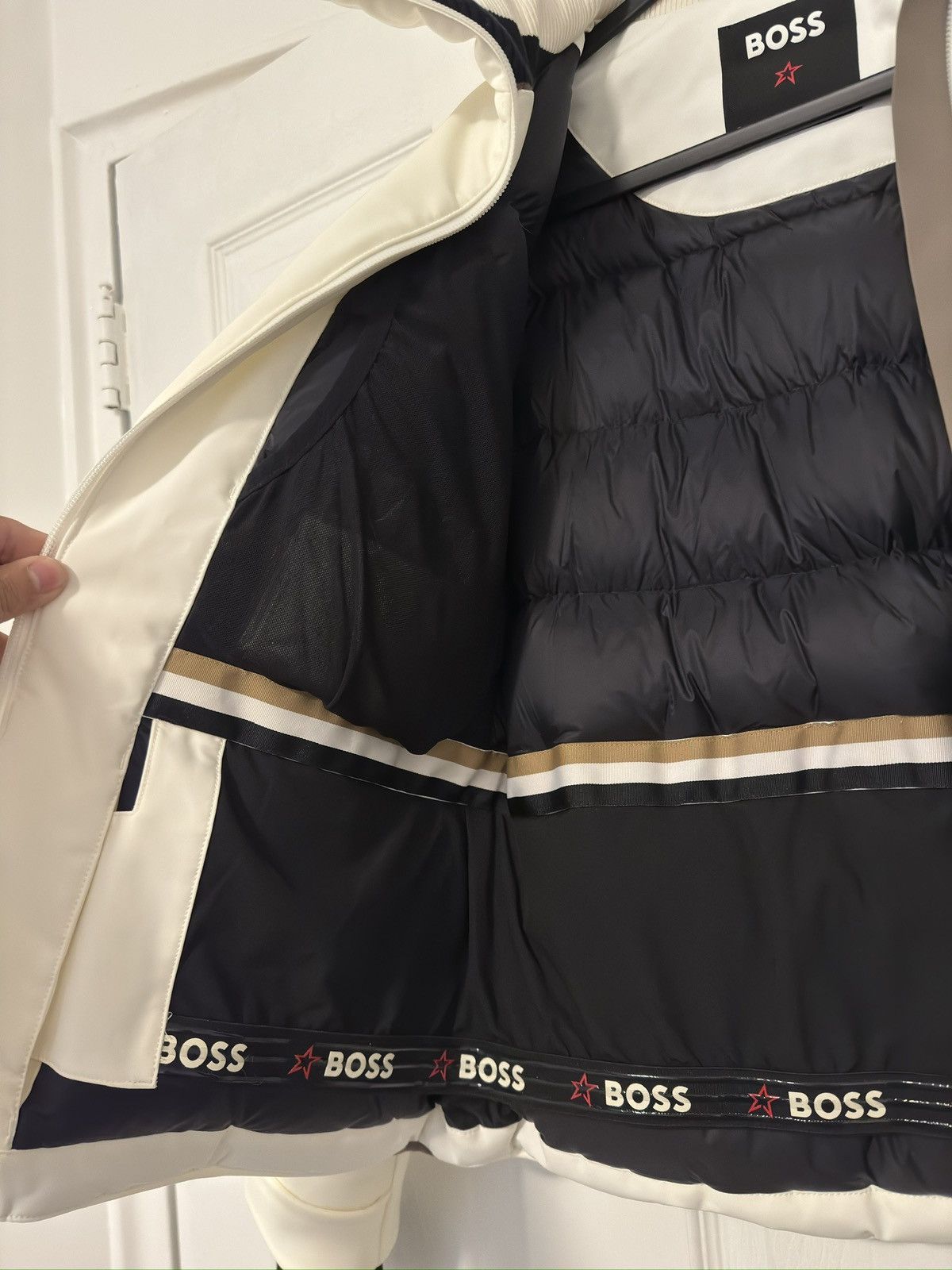 Hugo Boss Boss X Perfect Moment Ski-Jacket Down Filled Size S / US 4 / IT 40 - 2 Thumbnail