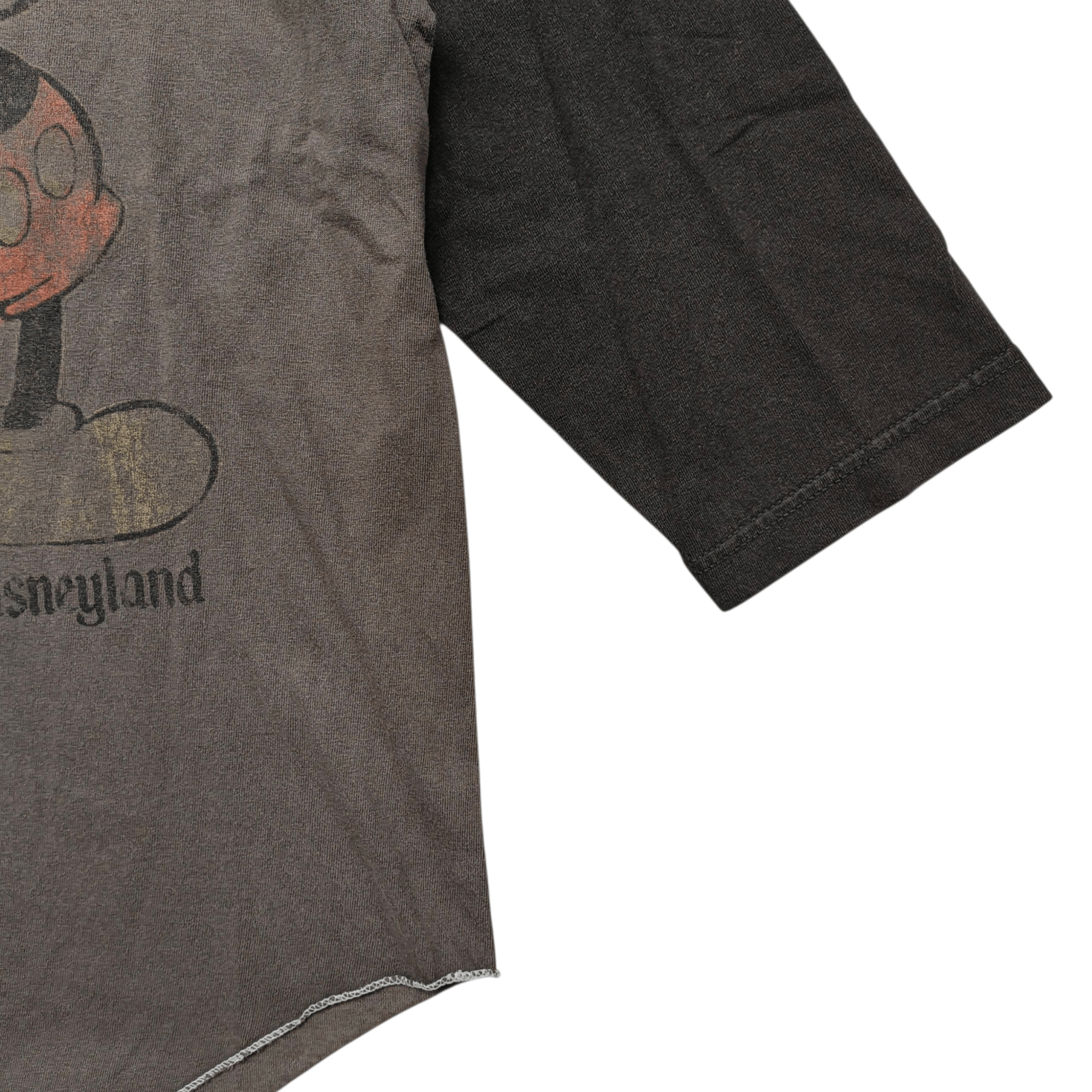 Vintage Vintage Disneyland Raglan Shirt Size US M / EU 48-50 / 2 - 4 Thumbnail