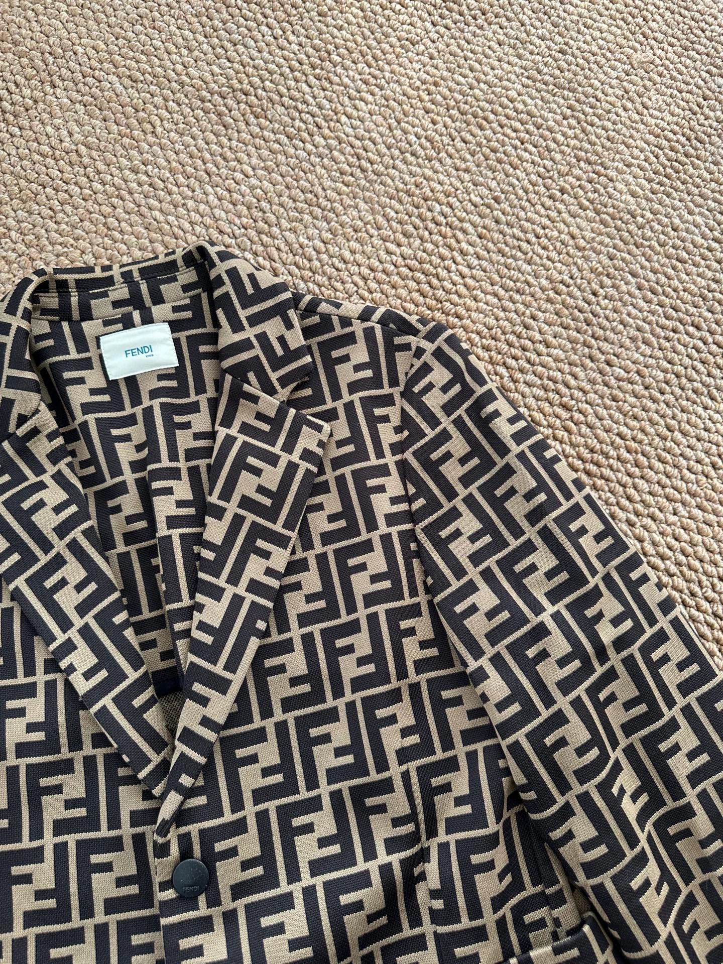 Fendi FENDI FF Monogram Vintage Blazer Women's 10A Size L / US 10 / IT 46 - 5 Thumbnail