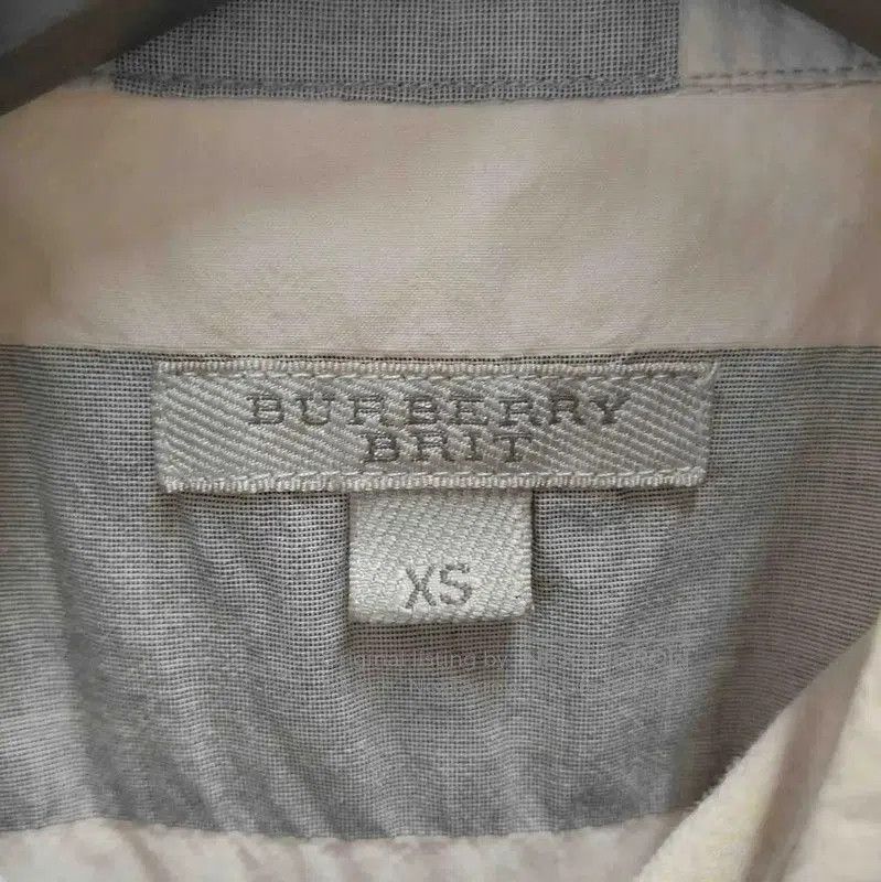 Burberry Burberry Khaki Long Sleeve Cotton Shirt. Size XS / US 0-2 / IT 36-38 - 3 Thumbnail