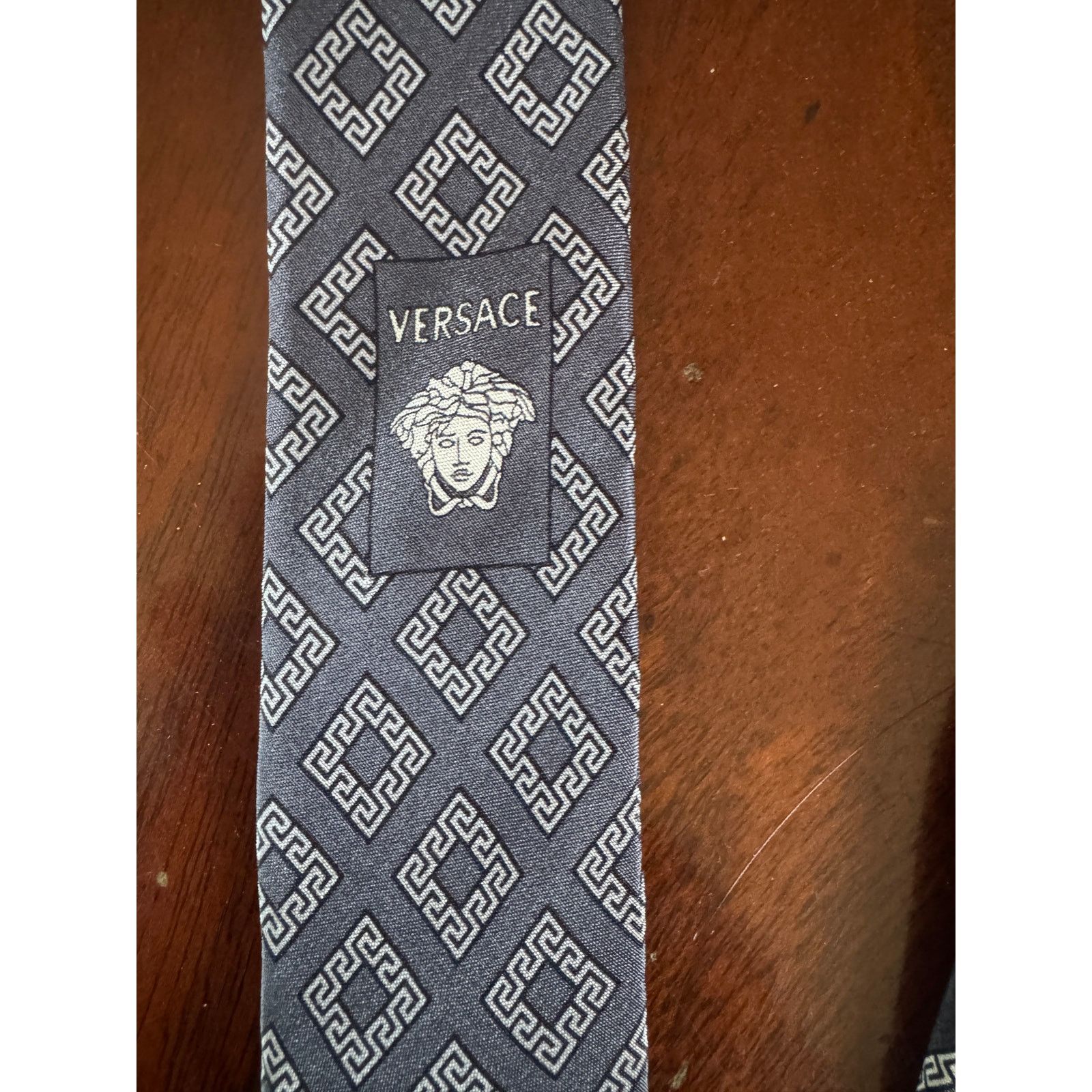 Beretta Italy Versace Beautiful Gray Men's 100% Silk Tie Size ONE SIZE - 4 Thumbnail
