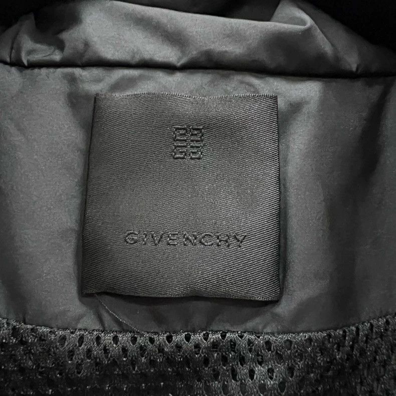 Givenchy Givenchy Black Side Letter Zip-up Jacket, Size 48 Size US L / EU 52-54 / 3 - 4 Thumbnail
