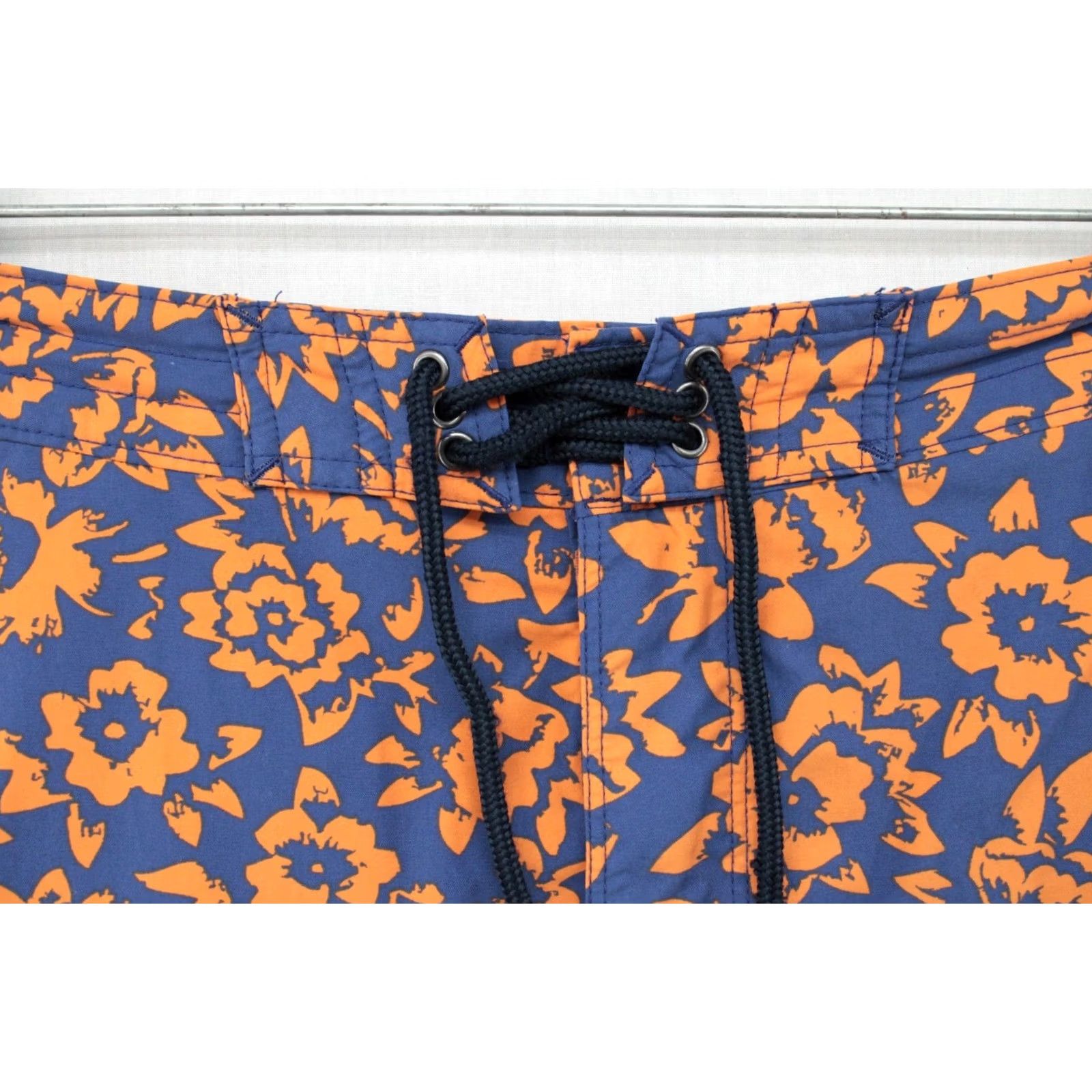 Brooks Brothers Brooks Brothers Red Fleece Board Shorts Mens 34 Blue Orange Floral Swim Trunks Size US 34 / EU 50 - 2 Thumbnail