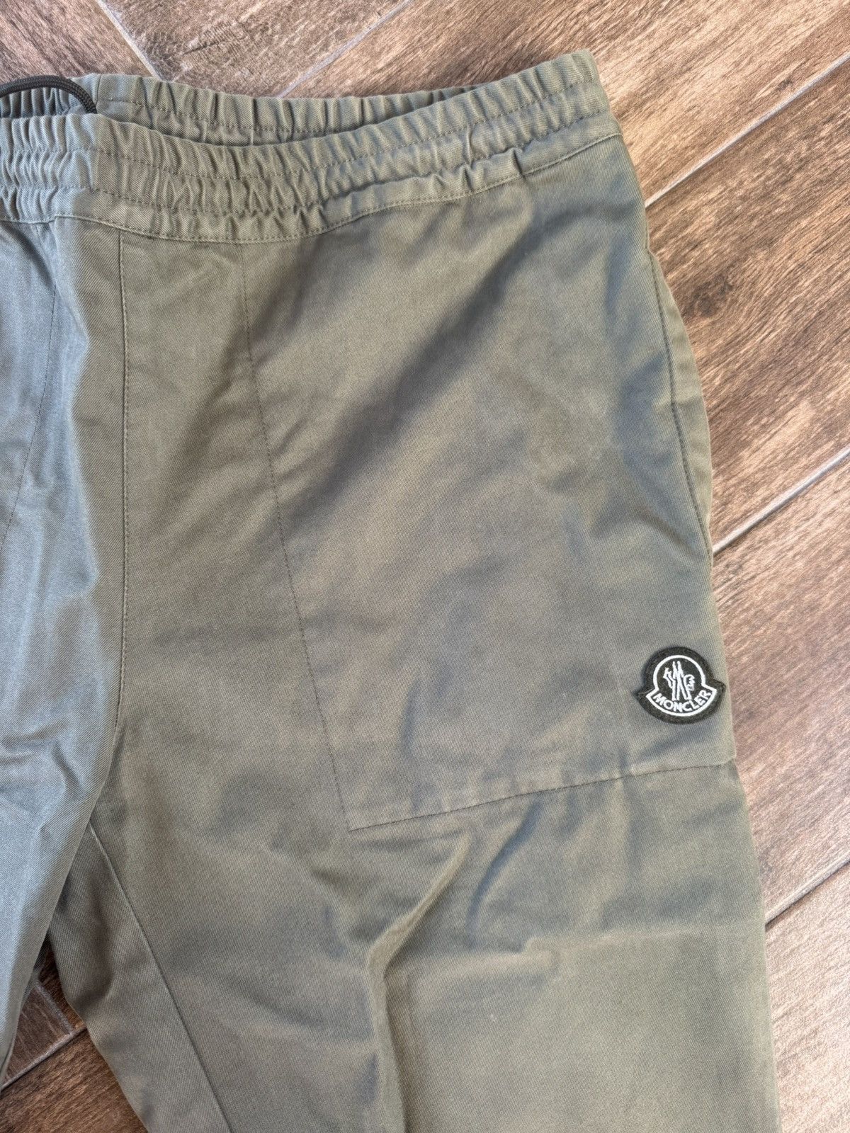 Moncler MONCLER ZIP POCKET CARGO Size US 34 / EU 50 - 2 Thumbnail