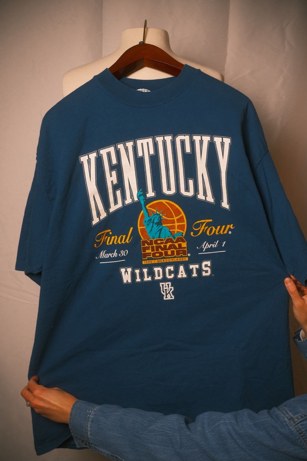 Other Vintage Kentucky Wildcats 1996 Final Four Crewneck T-Shirt Size US XL / EU 56 / 4 - 7 Thumbnail