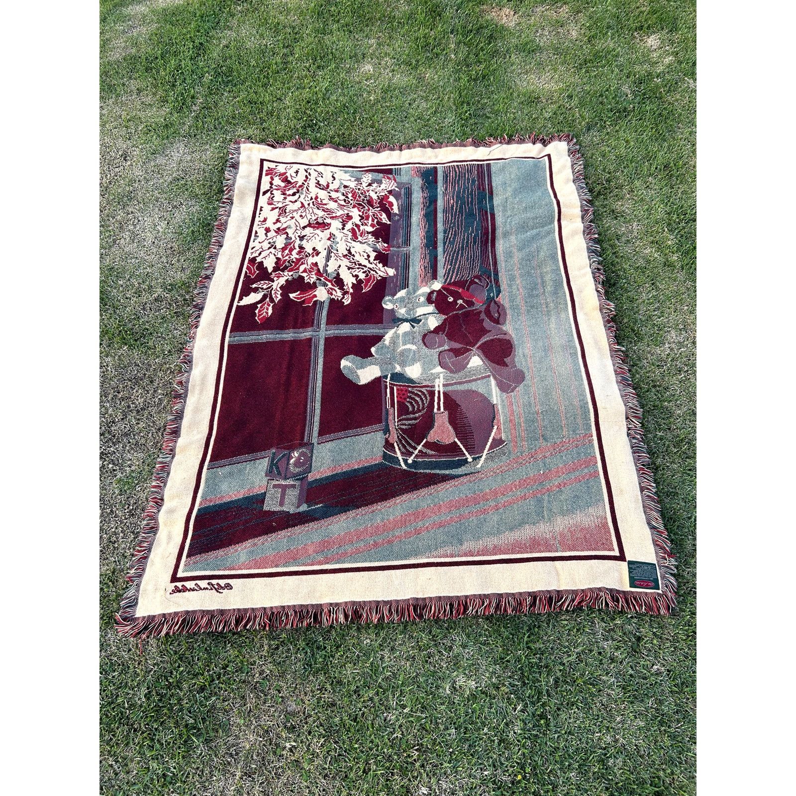 Vintage Vintage Christmas Teddy Bears Tapestry Blanket Size ONE SIZE - 4 Thumbnail
