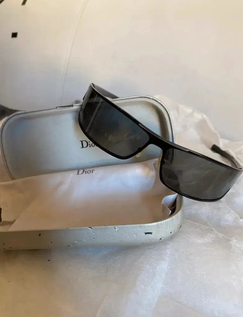 Dior DIOR Sunglasses Homme Rectangle Wrap Straps Logo RI939 Size ONE SIZE - 2 Thumbnail