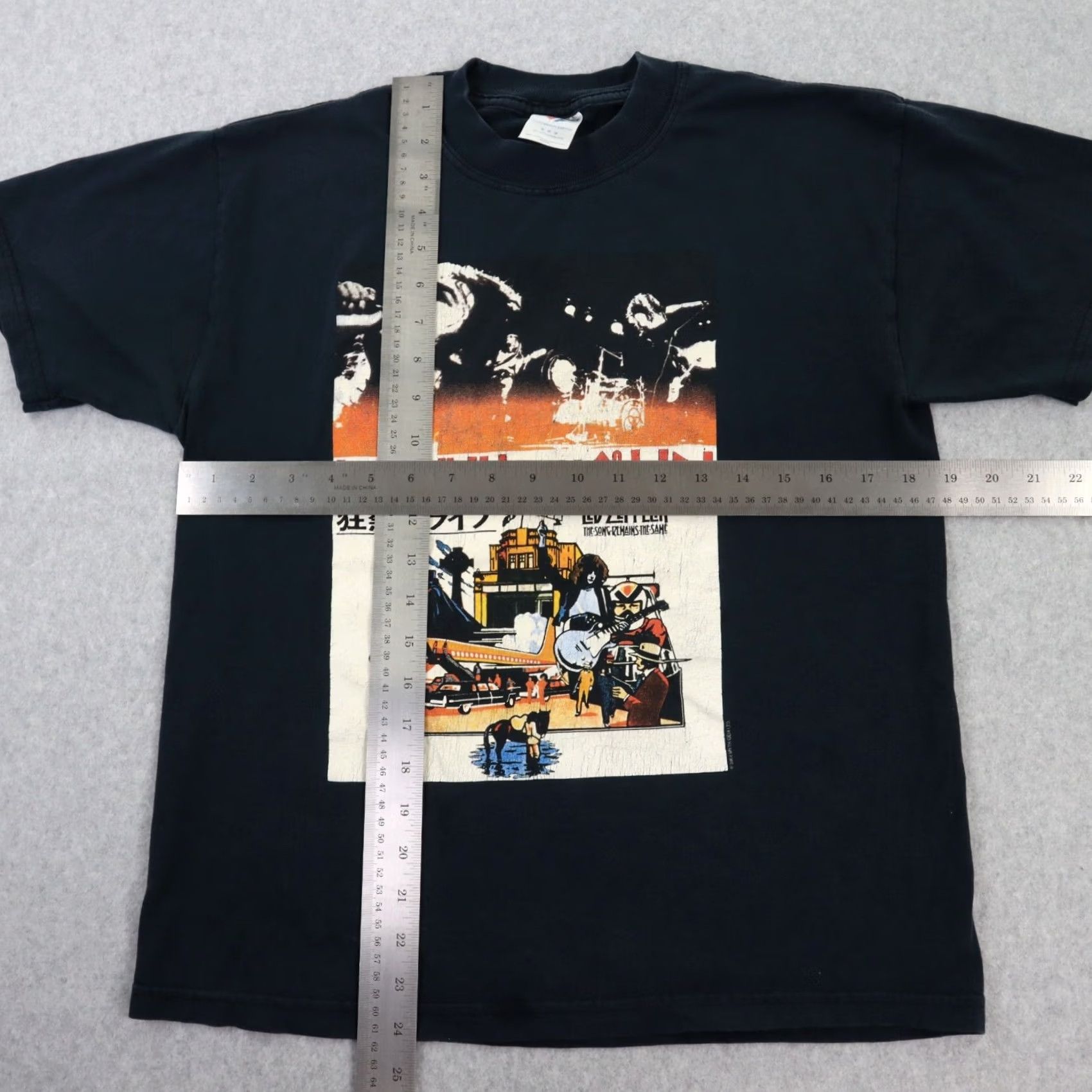 Jerzees Led Zeppelin MENS Small Japan Tour 1972 TShirt Concert & Beyond Vintage 2004 Shirt Men Small Black Music 70s Mens Size US S / EU 44-46 / 1 - 4 Thumbnail