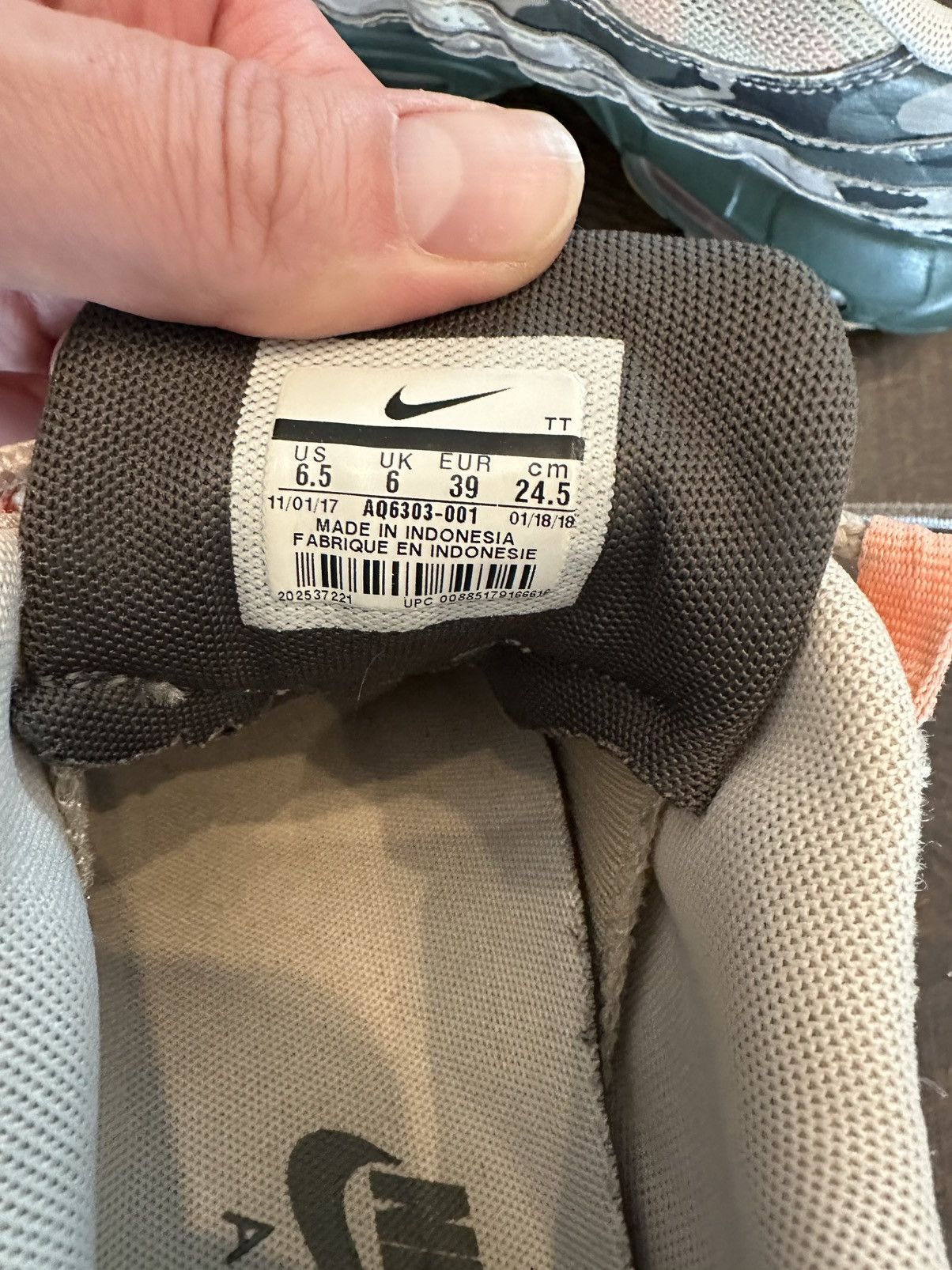 Nike Nike Air Max 95 Essential Camo Desert Sand-SunsetW:8.5/M:6.5 Size US 8.5 / IT 38.5 - 6 Thumbnail