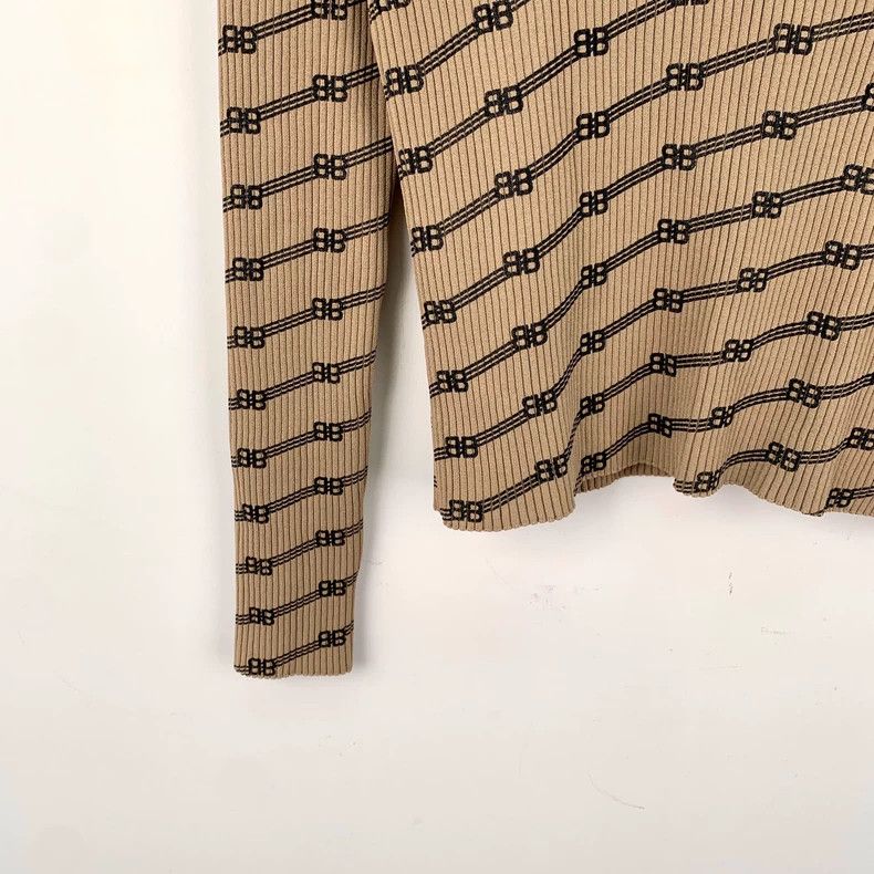Balenciaga Balenciaga Brown logo bullet-screen printed crewneck long- Size US XS / EU 42 / 0 - 4 Thumbnail