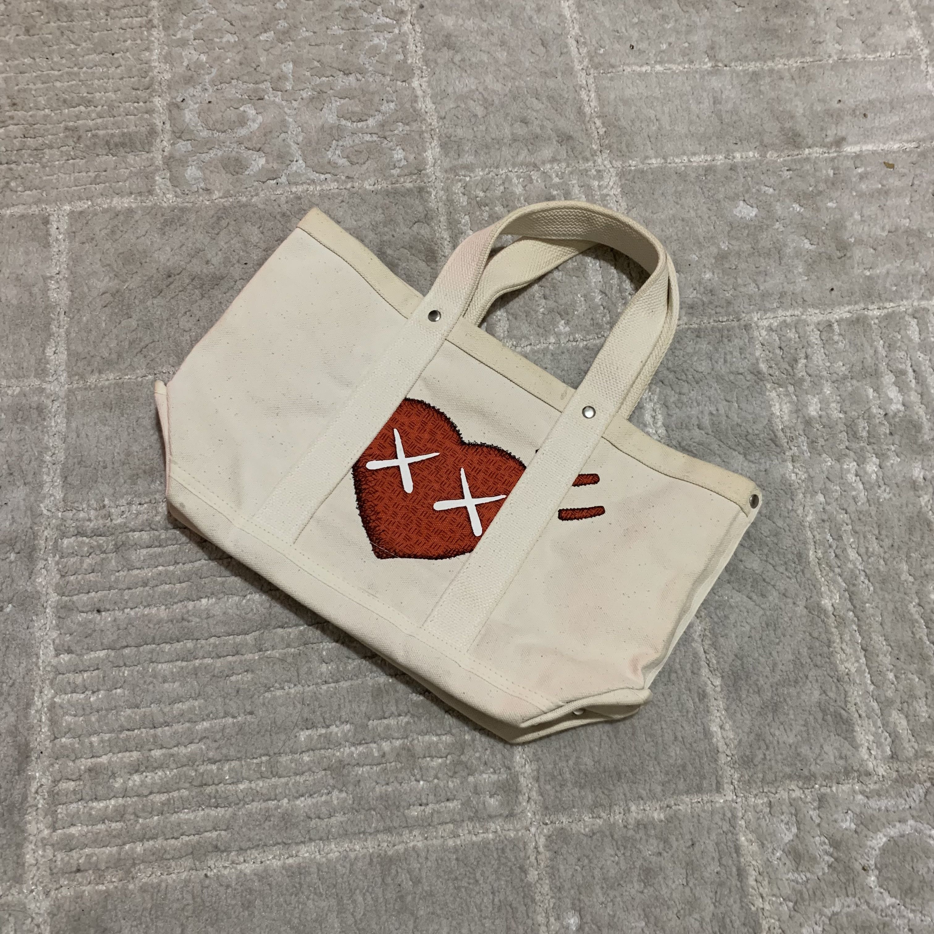 Human Made × Kaws Human made X Kaws canvas bag Size ONE SIZE - 2 Thumbnail