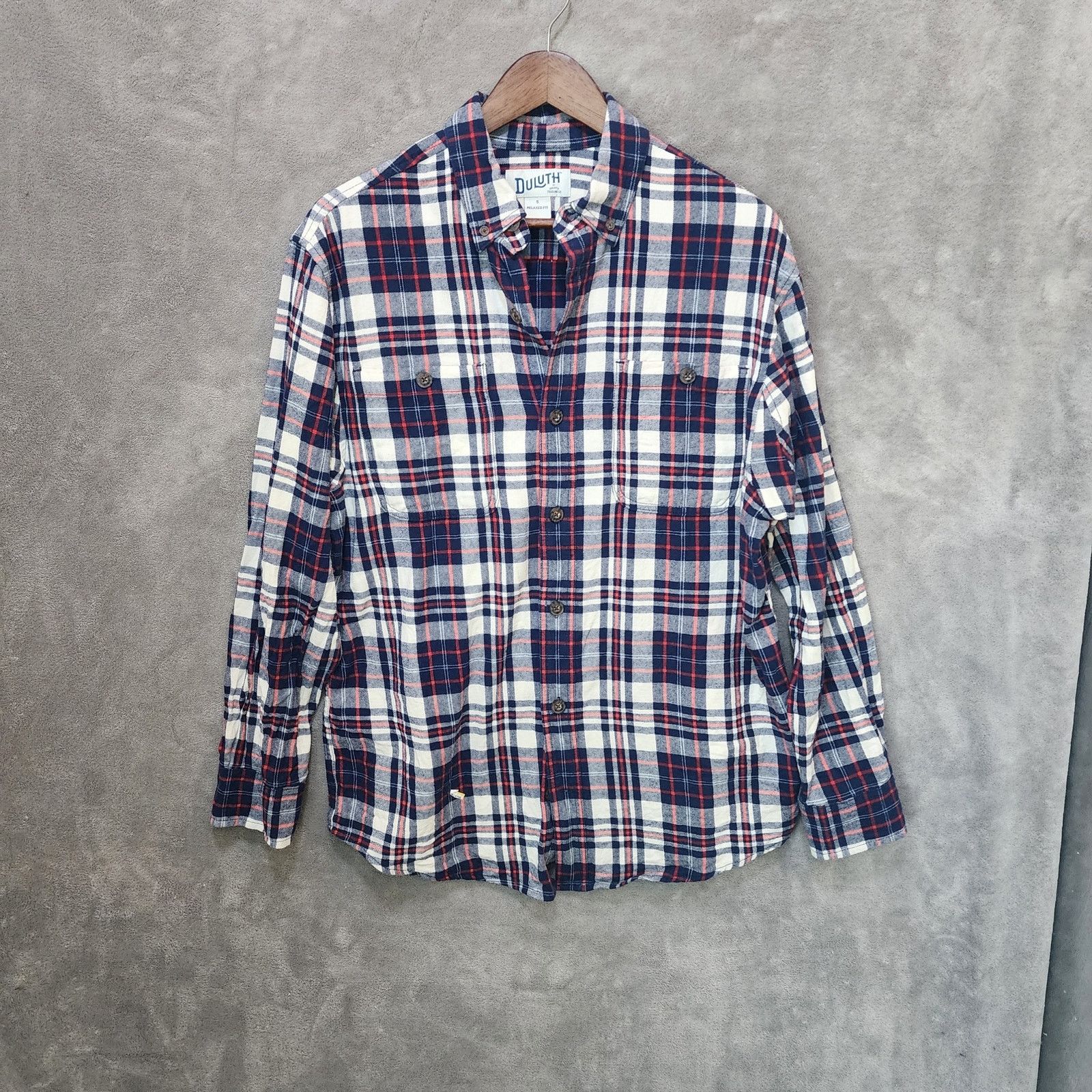 Duluth Trading Company Duluth Relaxed Fit Small Blue White Red Plaid Button-Up Size US S / EU 44-46 / 1 - 1 Thumbnail