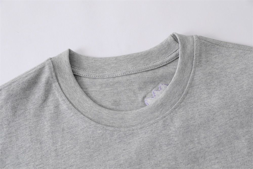 Vintage Men's hip-hop loose casual floral embroidered T-shirt Size US M / EU 48-50 / 2 - 5 Thumbnail