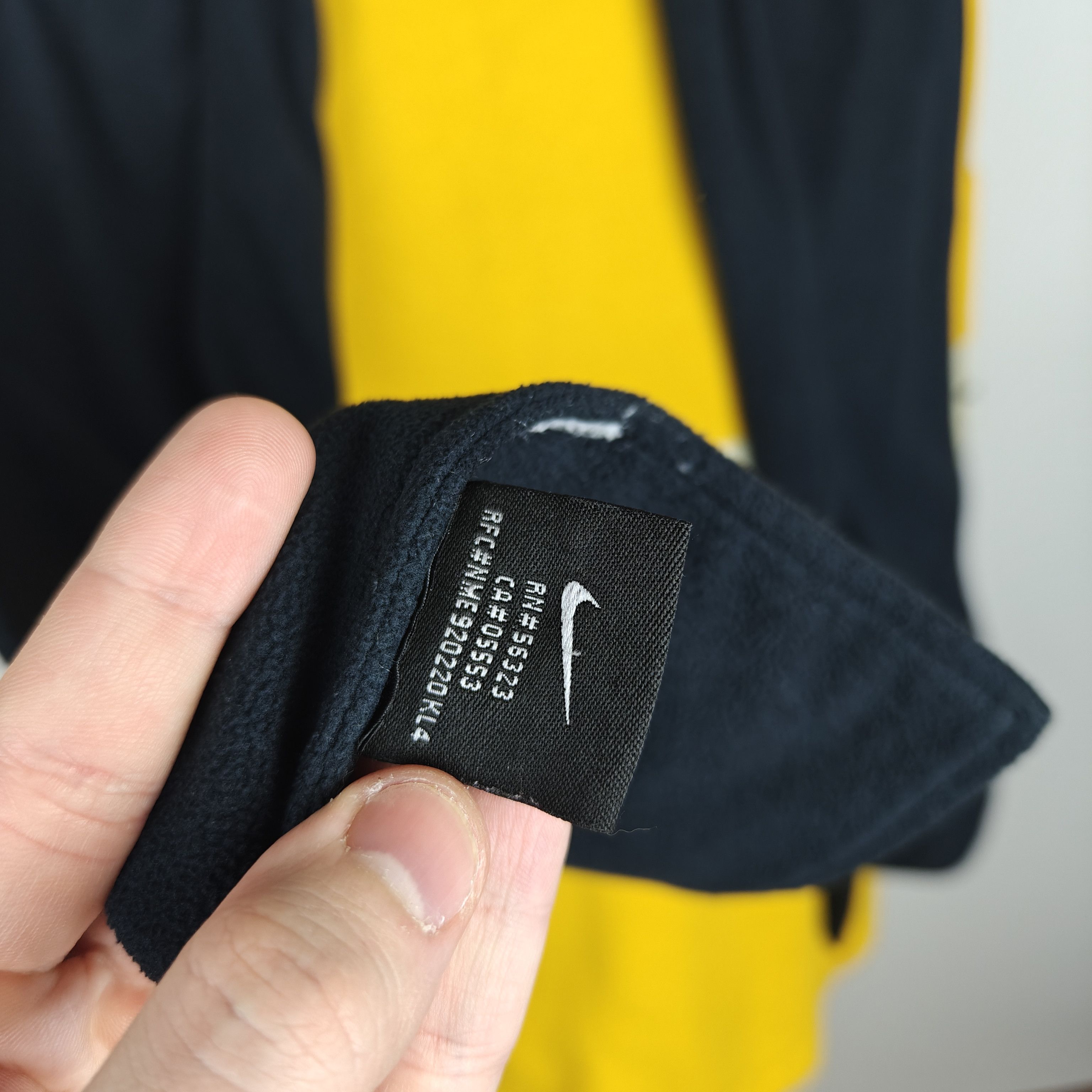 Nike Nike Vintage Fleece Scarf Black Swoosh Logo Size ONE SIZE - 5 Thumbnail