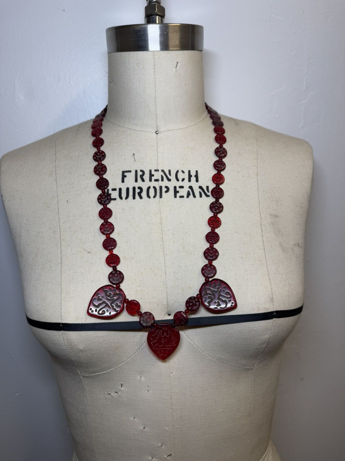 Vintage Vintage red glass Hajj beads Arabic Muslim double sided RARE Size ONE SIZE - 3 Thumbnail