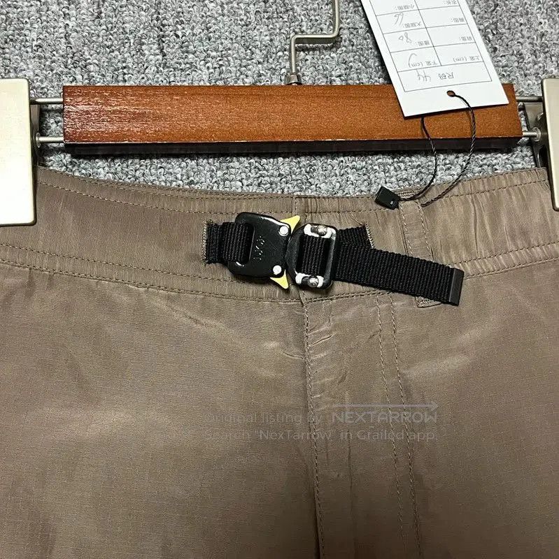 Dior Dior Khaki Men's Shorts for Spring and Autumn . Size US 27 - 3 Thumbnail
